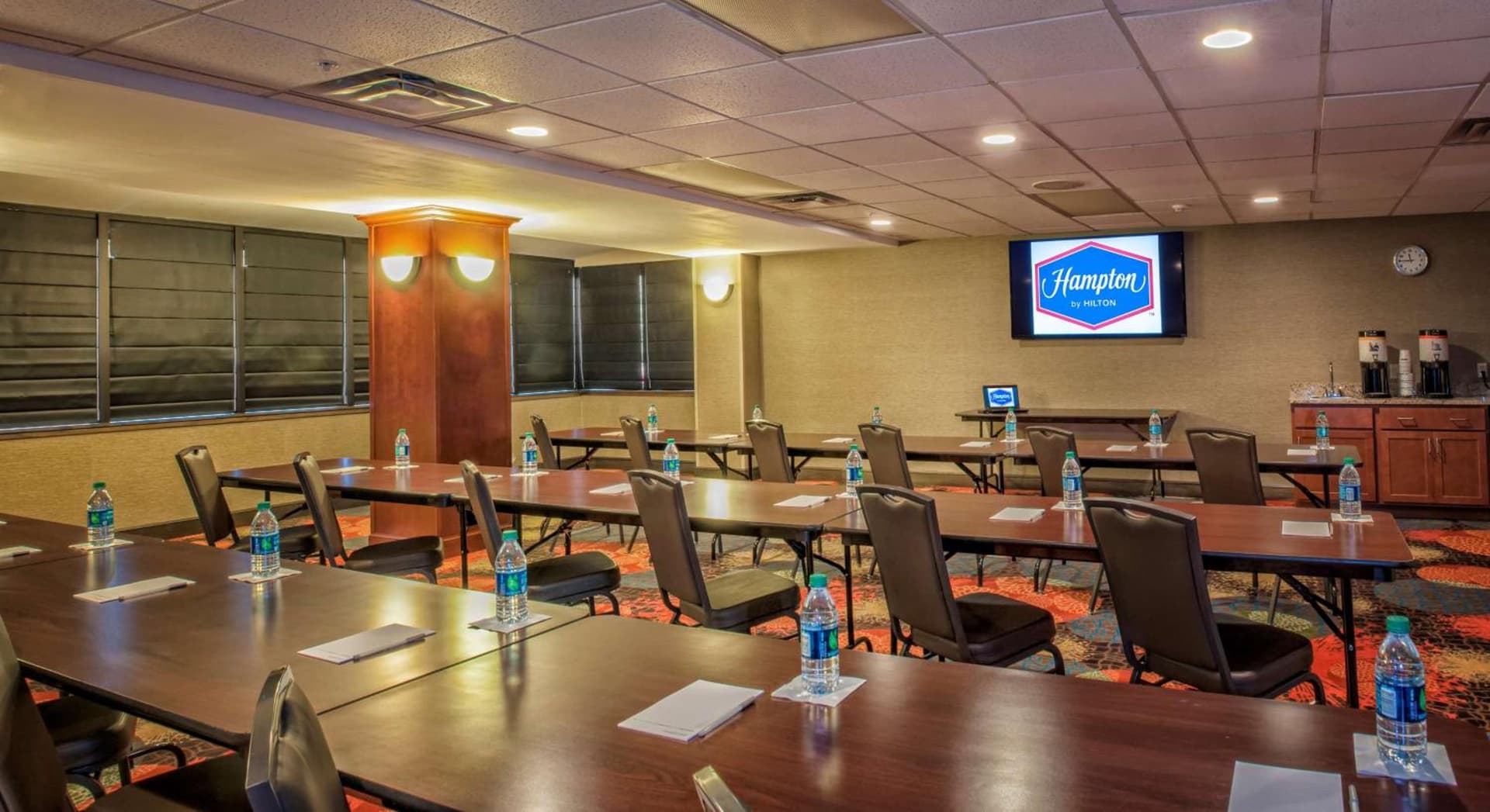Hampton Inn New Philadelphia gallery photo in New Philadelphia, OH — image 31