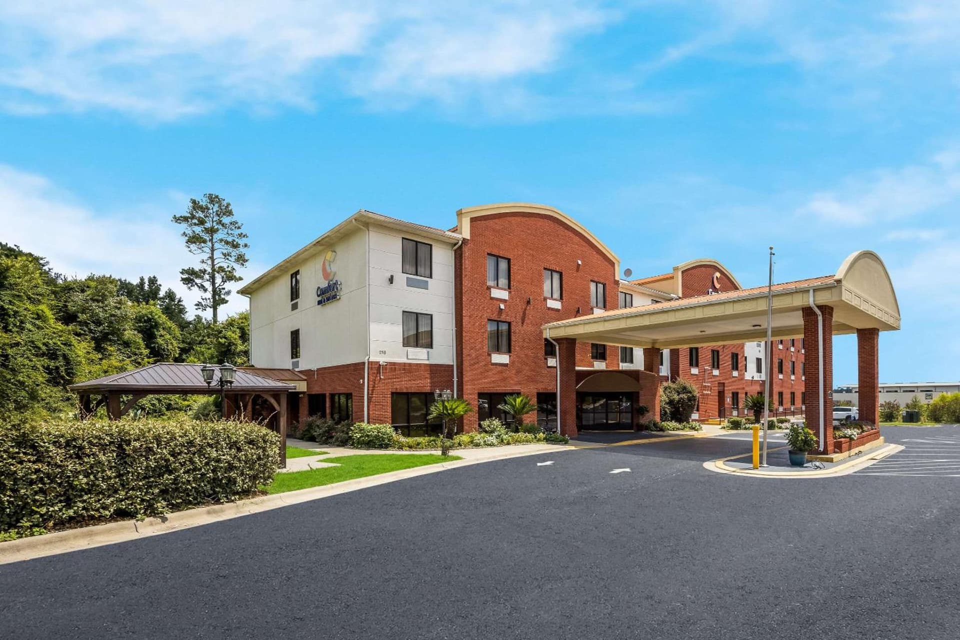 Comfort Inn & Suites Midway - Tallahassee West featured exterior or lobby in Midway — similar hotel