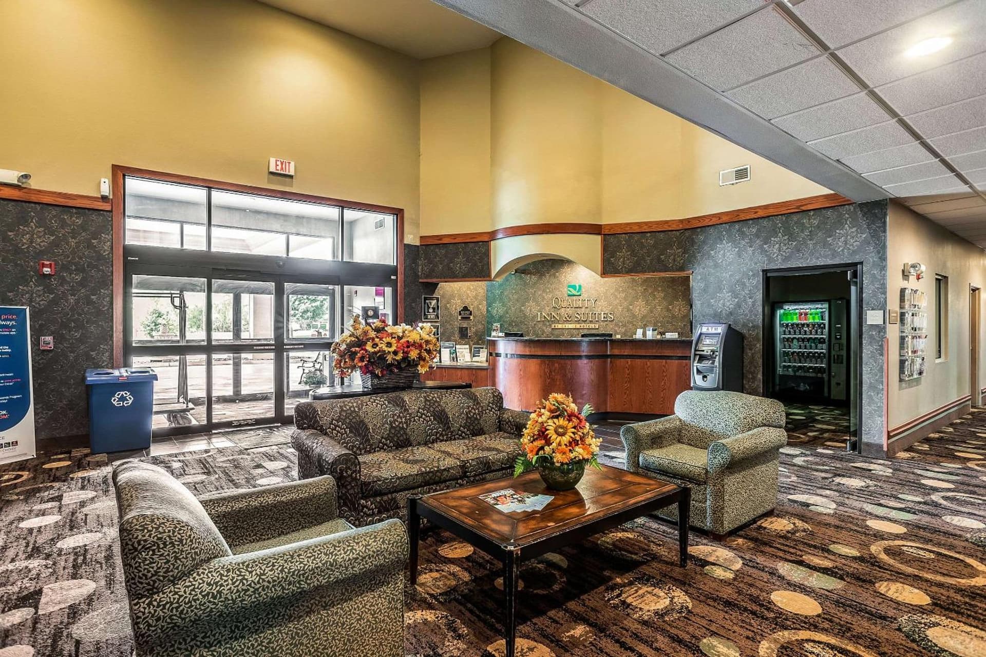 Quality Inn & Suites Hannibal West property views in Hannibal, MO — gallery photo 3