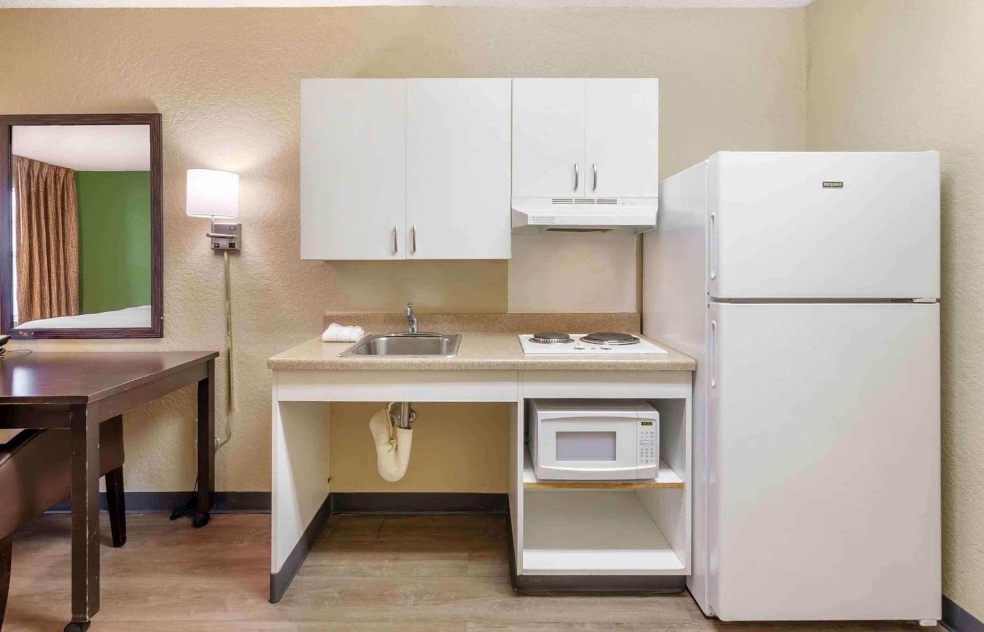 Extended Stay America Select Suites - Roanoke - Airport gallery photo in Roanoke, VA — image 49