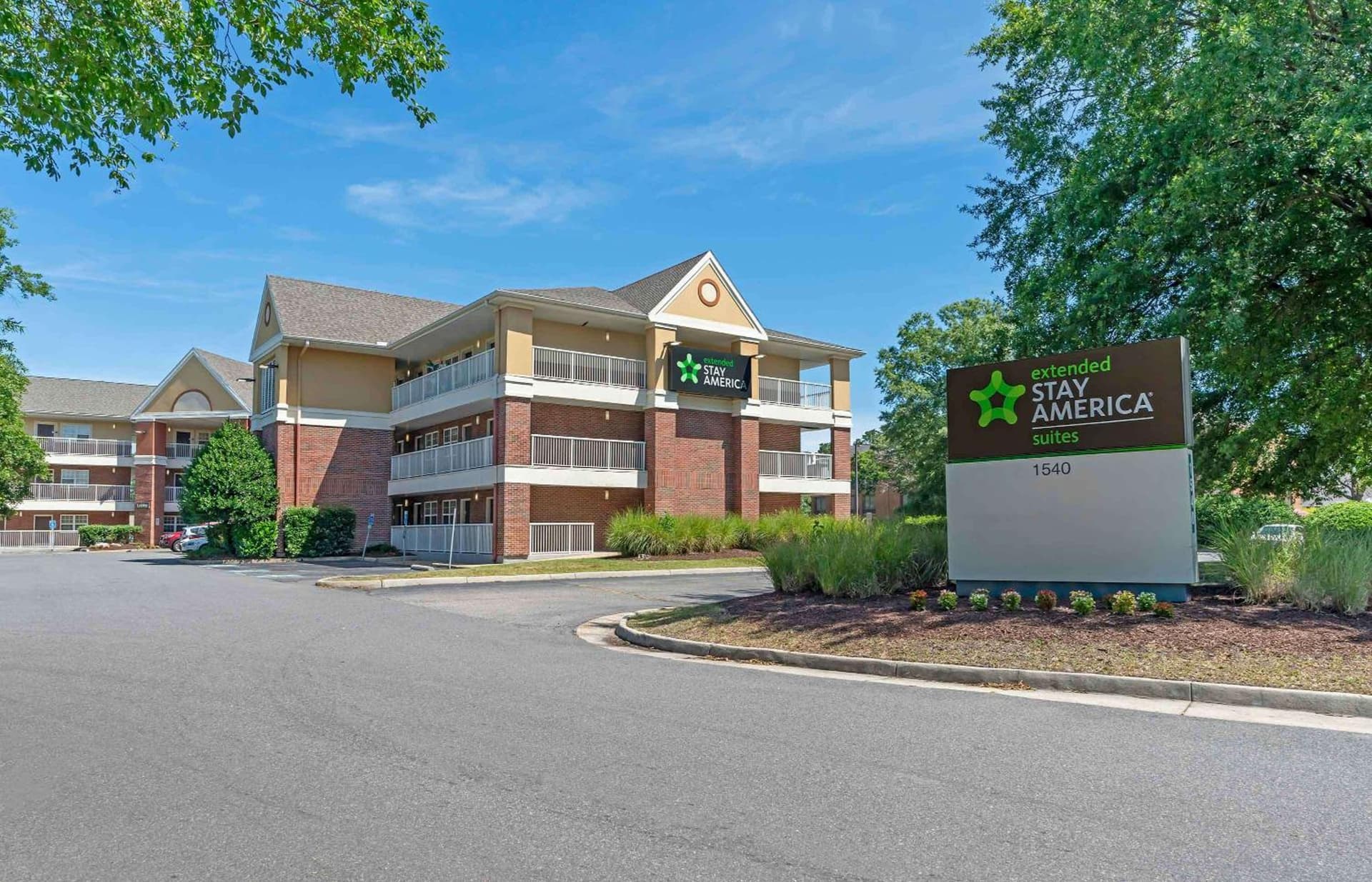 Extended Stay America Suites - Chesapeake - Crossways Blvd featured exterior or lobby in Chesapeake, VA — similar hotel