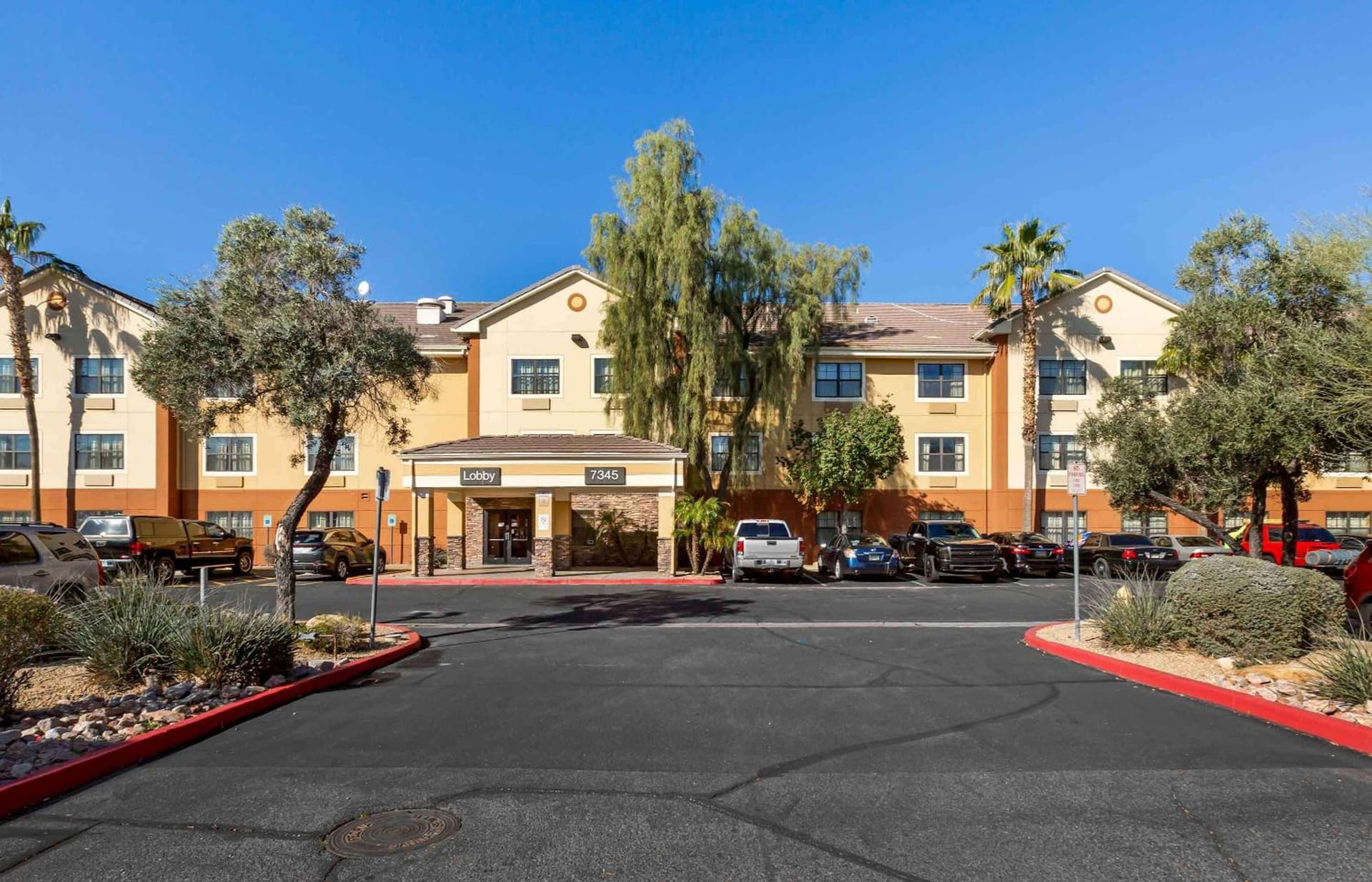 Extended Stay America Suites - Phoenix - Peoria interior in Peoria, AZ — gallery photo 2