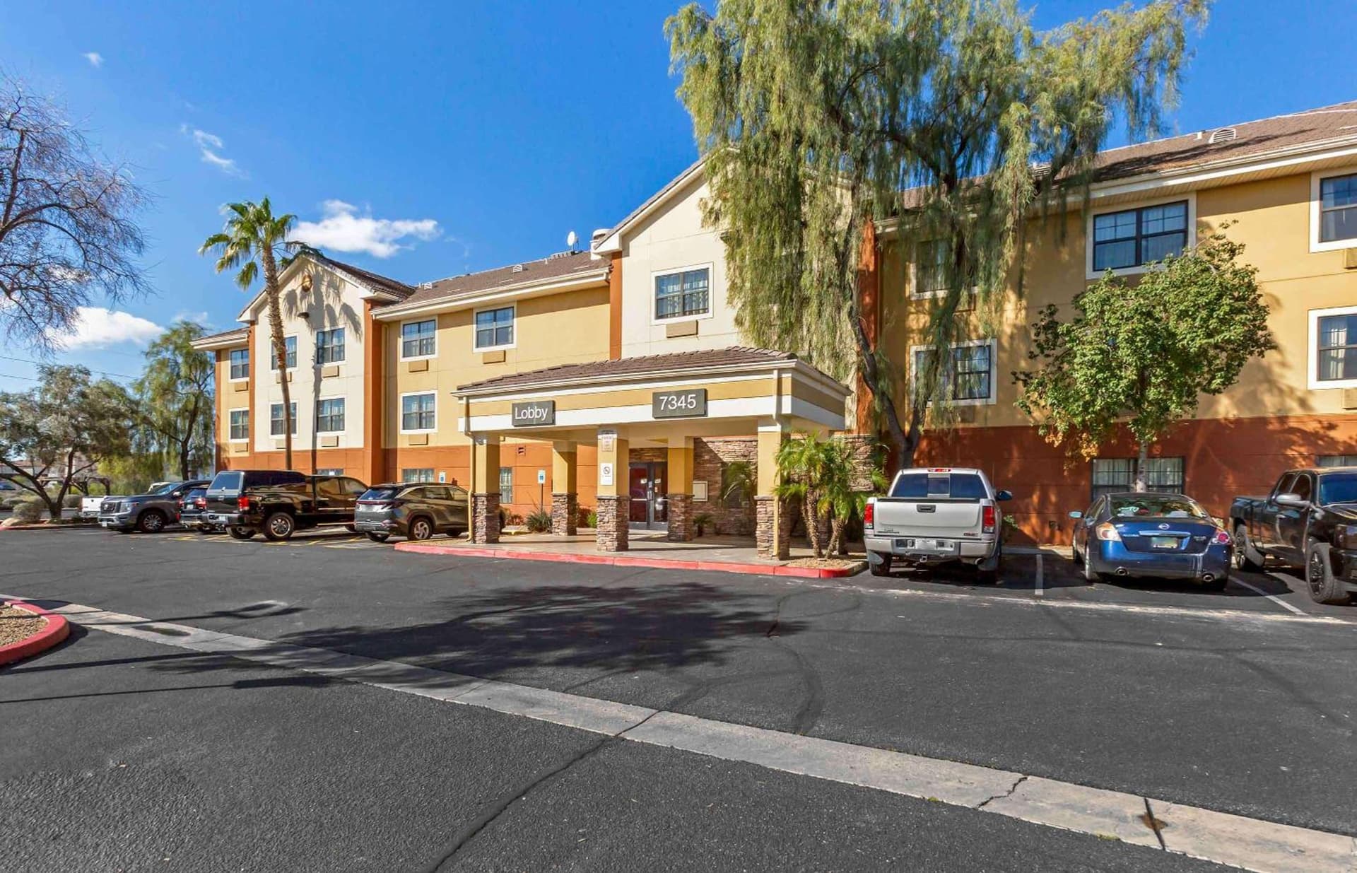 Extended Stay America Suites - Phoenix - Peoria property views in Peoria, AZ — gallery photo 3