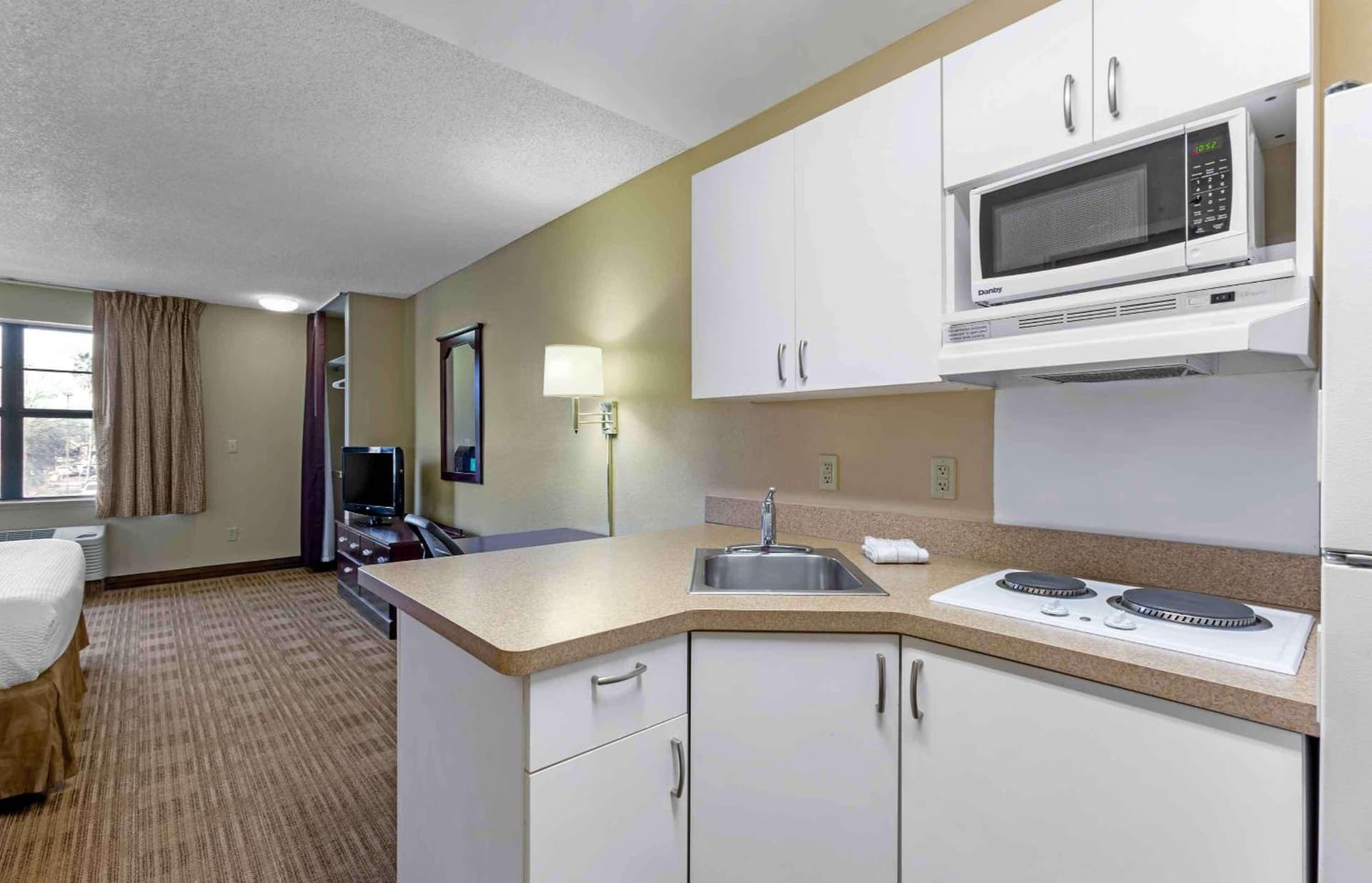 Extended Stay America Suites - Phoenix - Peoria gallery photo in Peoria, AZ — image 23