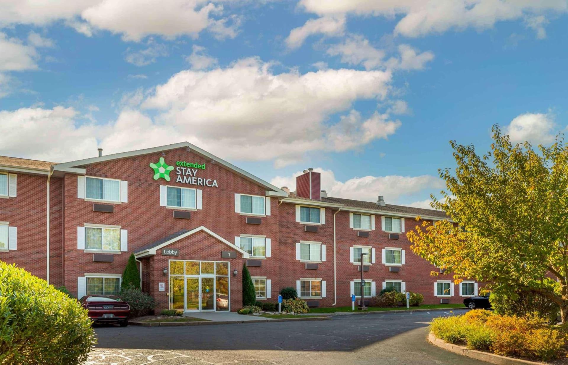 Extended Stay America Suites - Hartford - Farmington featured exterior or lobby in Farmington — similar hotel