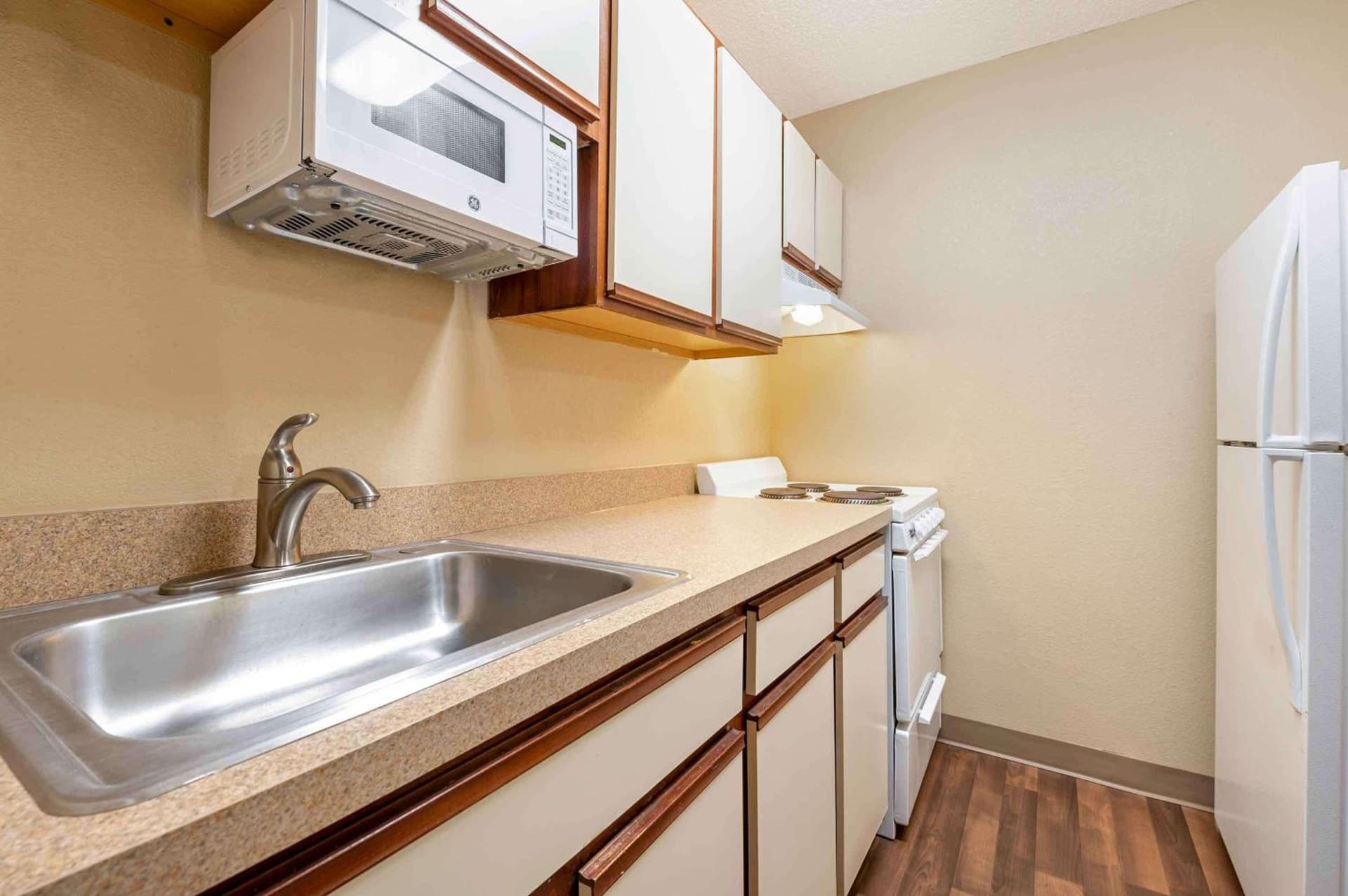 Extended Stay America Suites - Dayton - Fairborn gallery photo in Dayton, OH — image 42