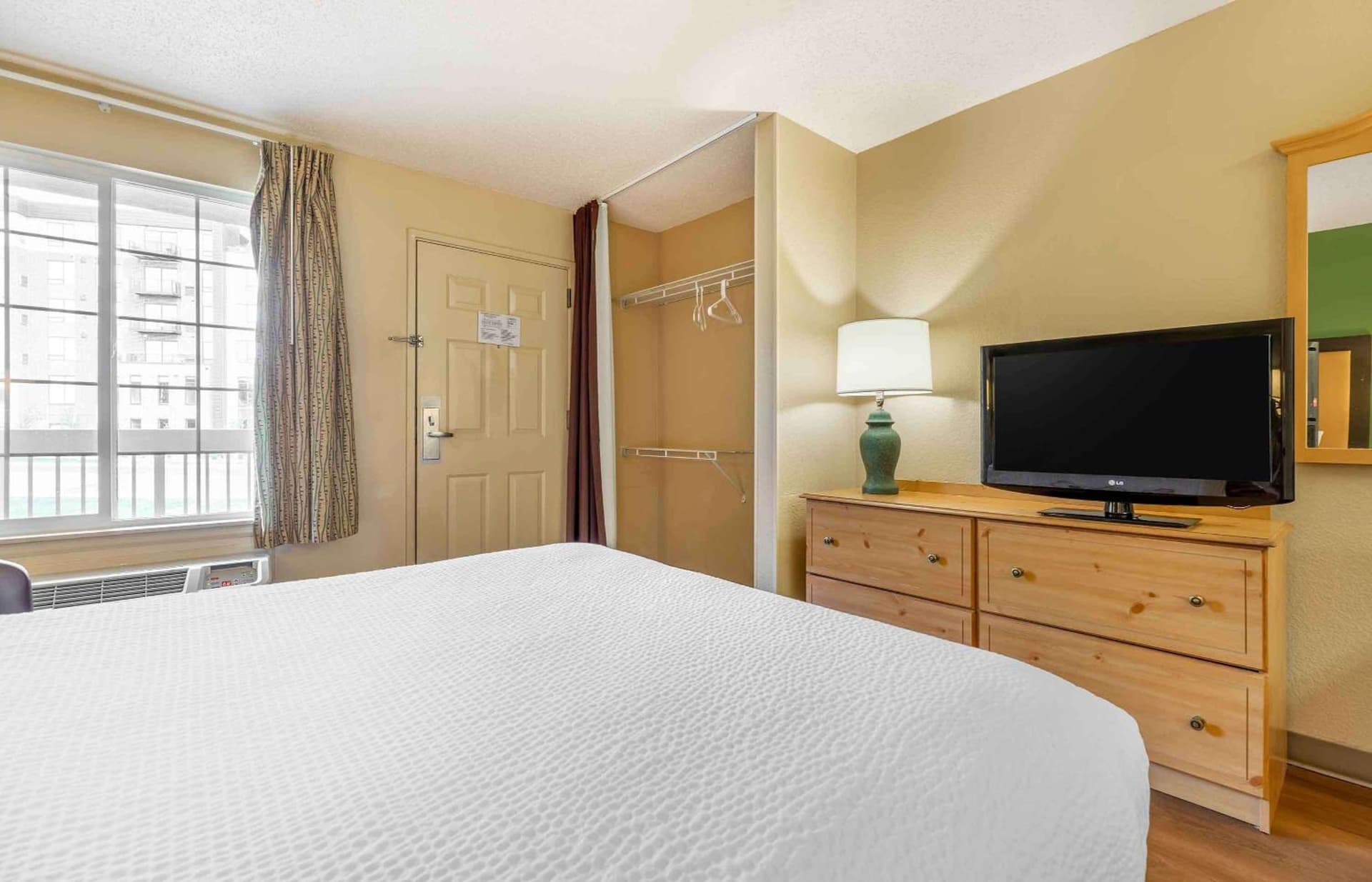 Extended Stay America Suites - Denver - Tech Center South - Inverness gallery photo in Centennial, CO — image 13