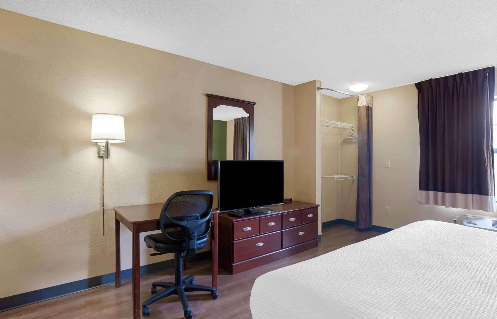 Extended Stay America Suites - Denver - Tech Center South - Inverness gallery photo in Centennial, CO — image 72