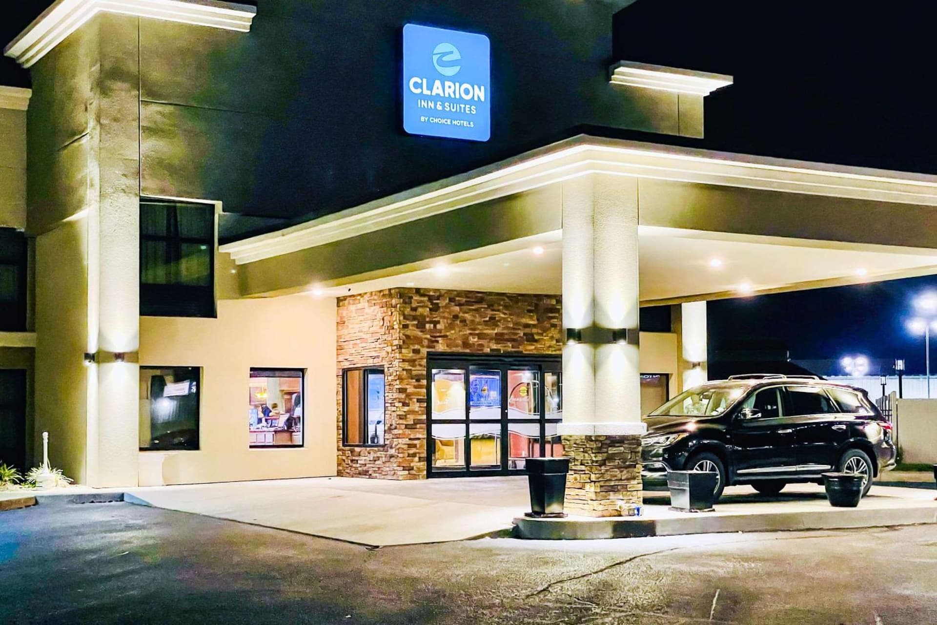 Clarion Inn & Suites Evansville Eastland Area gallery photo in Evansville, IN — image 18