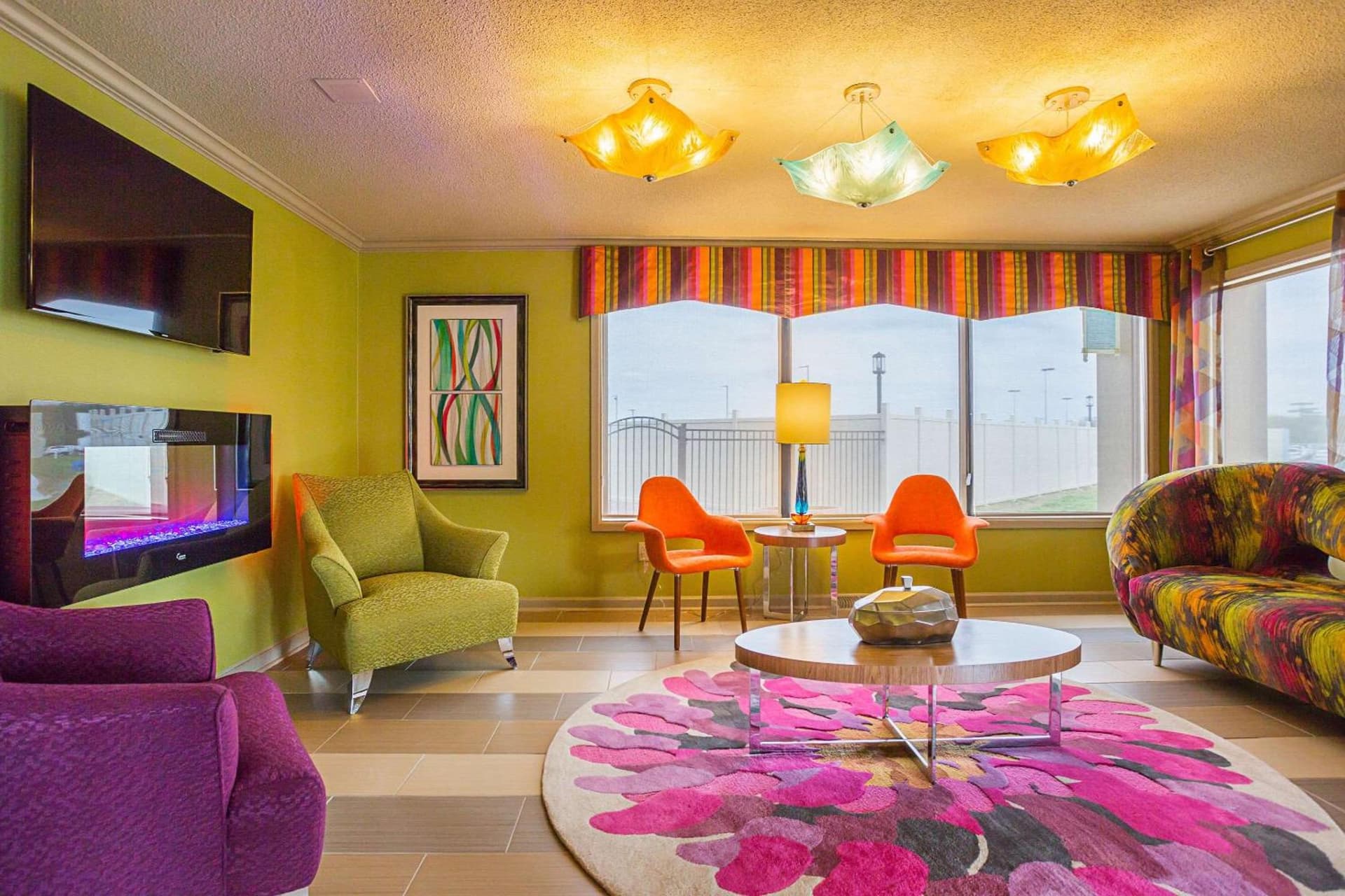 Clarion Inn & Suites Evansville Eastland Area gallery photo in Evansville, IN — image 13