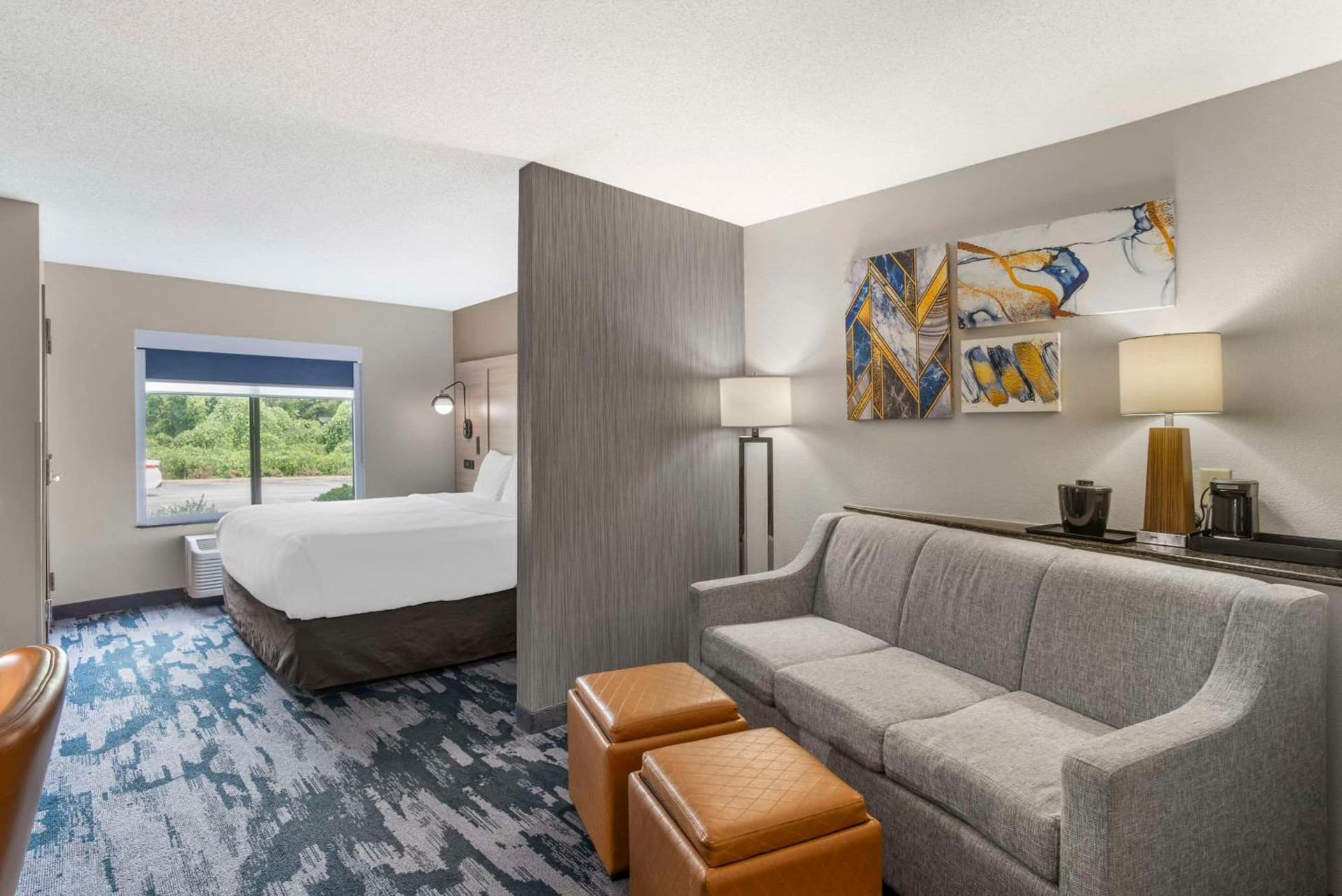 Comfort Suites At WestGate Mall gallery photo in Spartanburg, SC — image 12