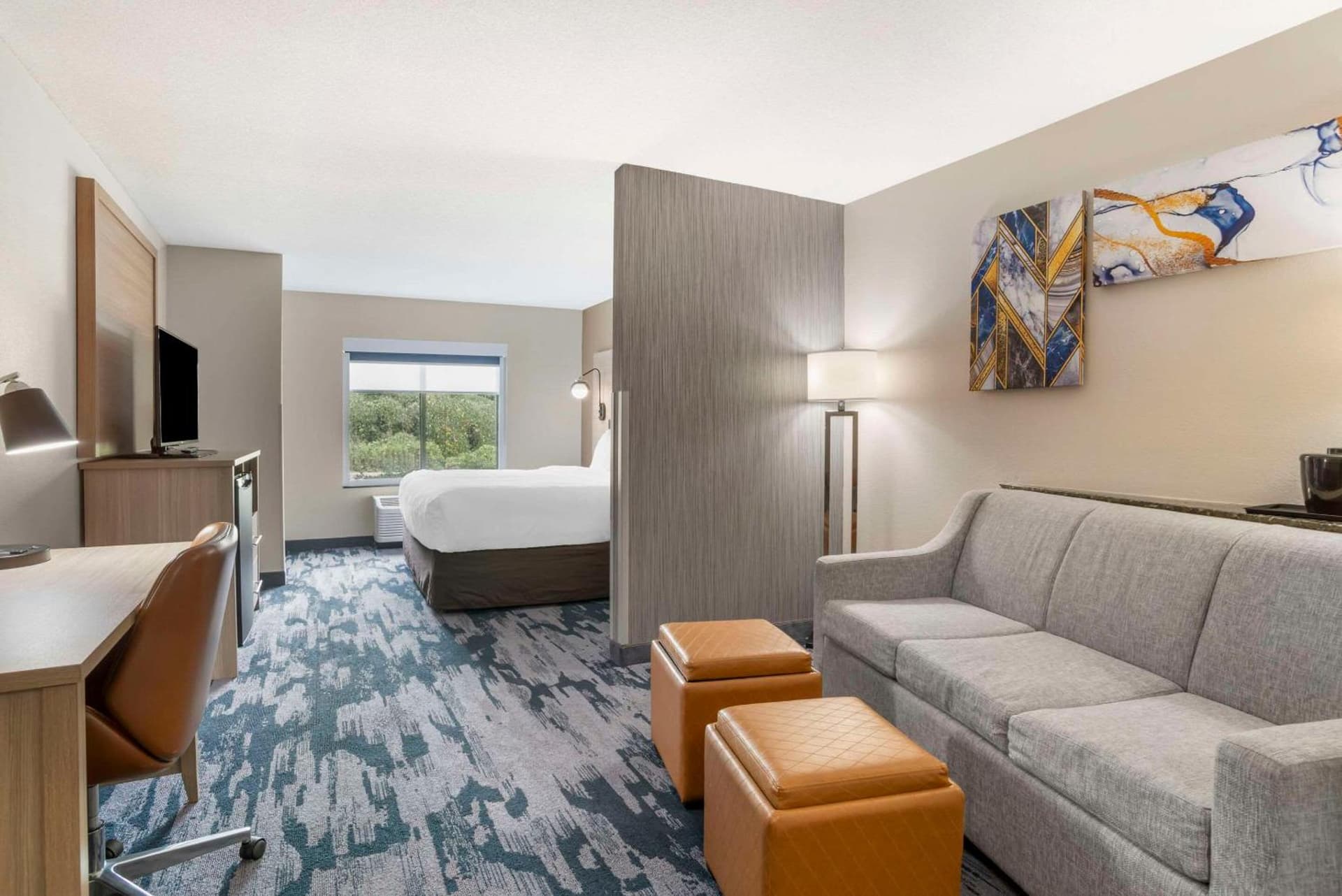 Comfort Suites At WestGate Mall gallery photo in Spartanburg, SC — image 4