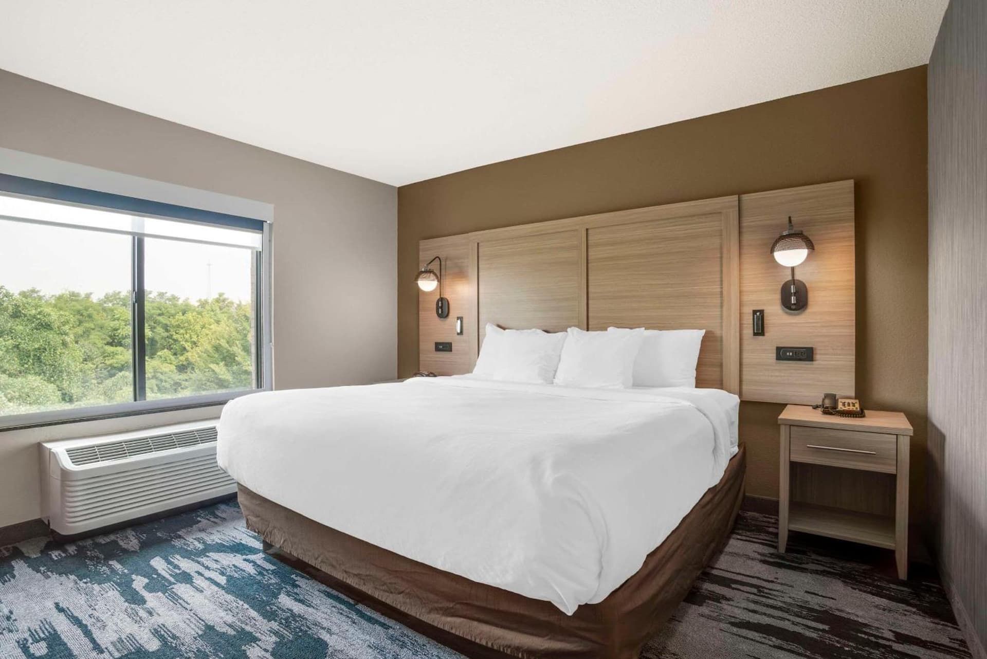 Comfort Suites At WestGate Mall gallery photo in Spartanburg, SC — image 35