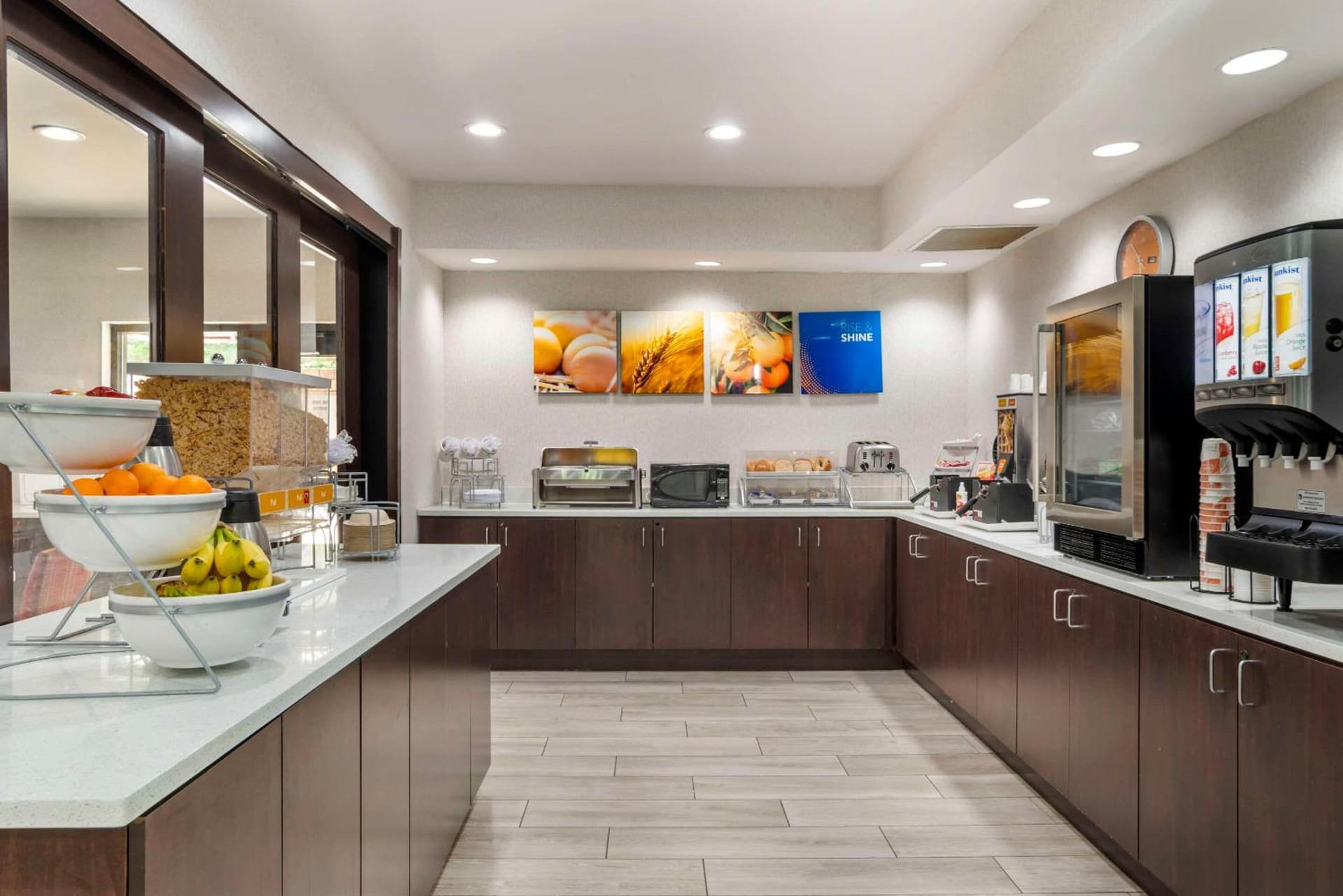 Comfort Suites At WestGate Mall gallery photo in Spartanburg, SC — image 18