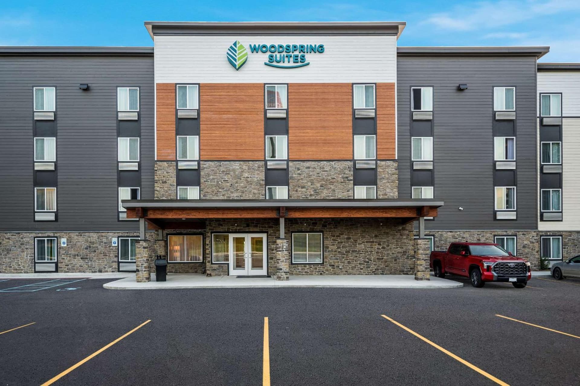 WoodSpring Suites Wixom - Novi gallery photo in Wixom, MI — image 37