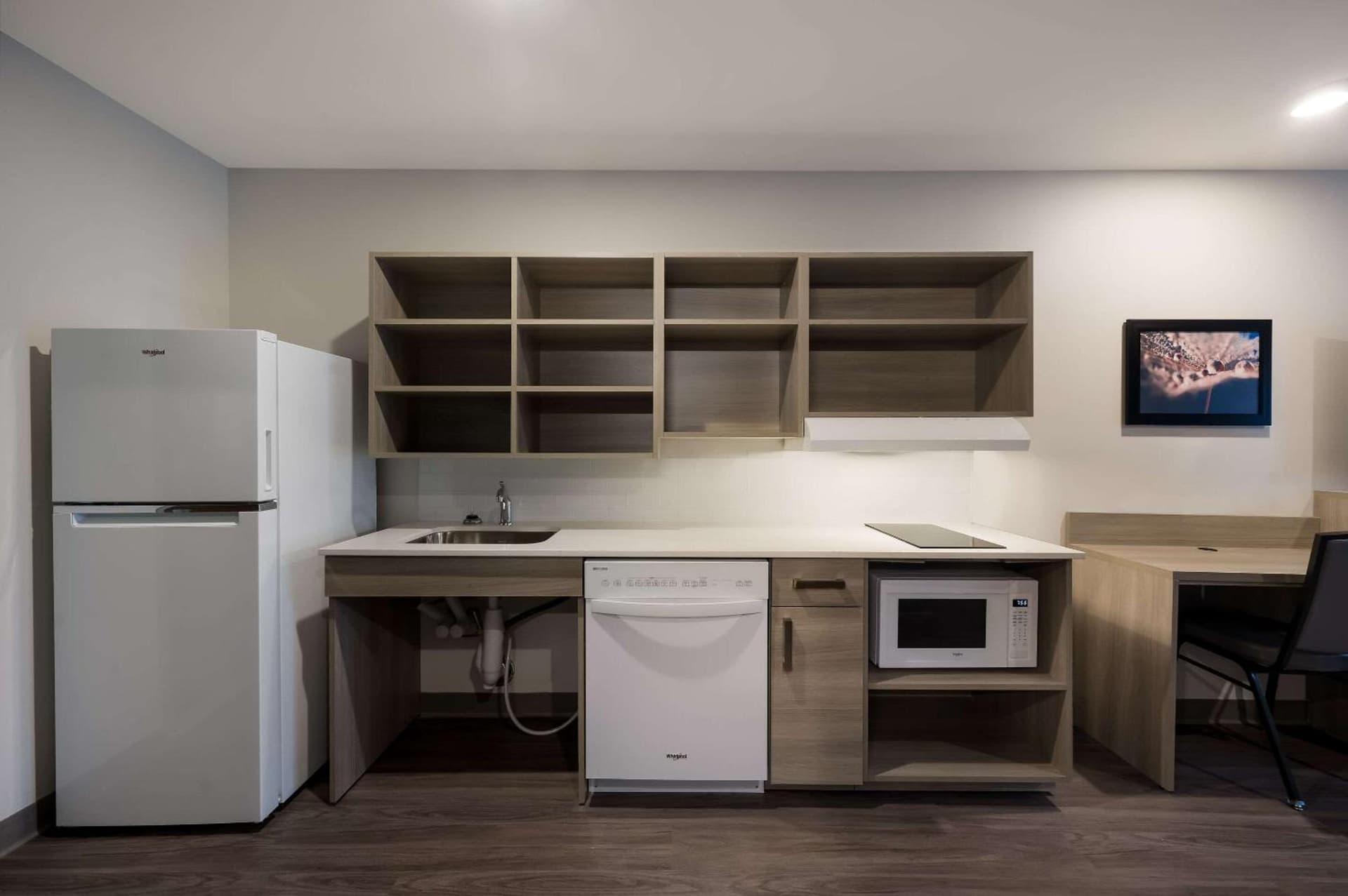 WoodSpring Suites Wixom - Novi gallery photo in Wixom, MI — image 21