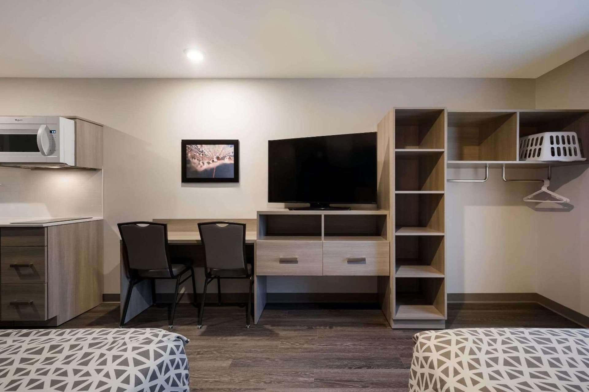 WoodSpring Suites Wixom - Novi property views in Wixom, MI — gallery photo 3