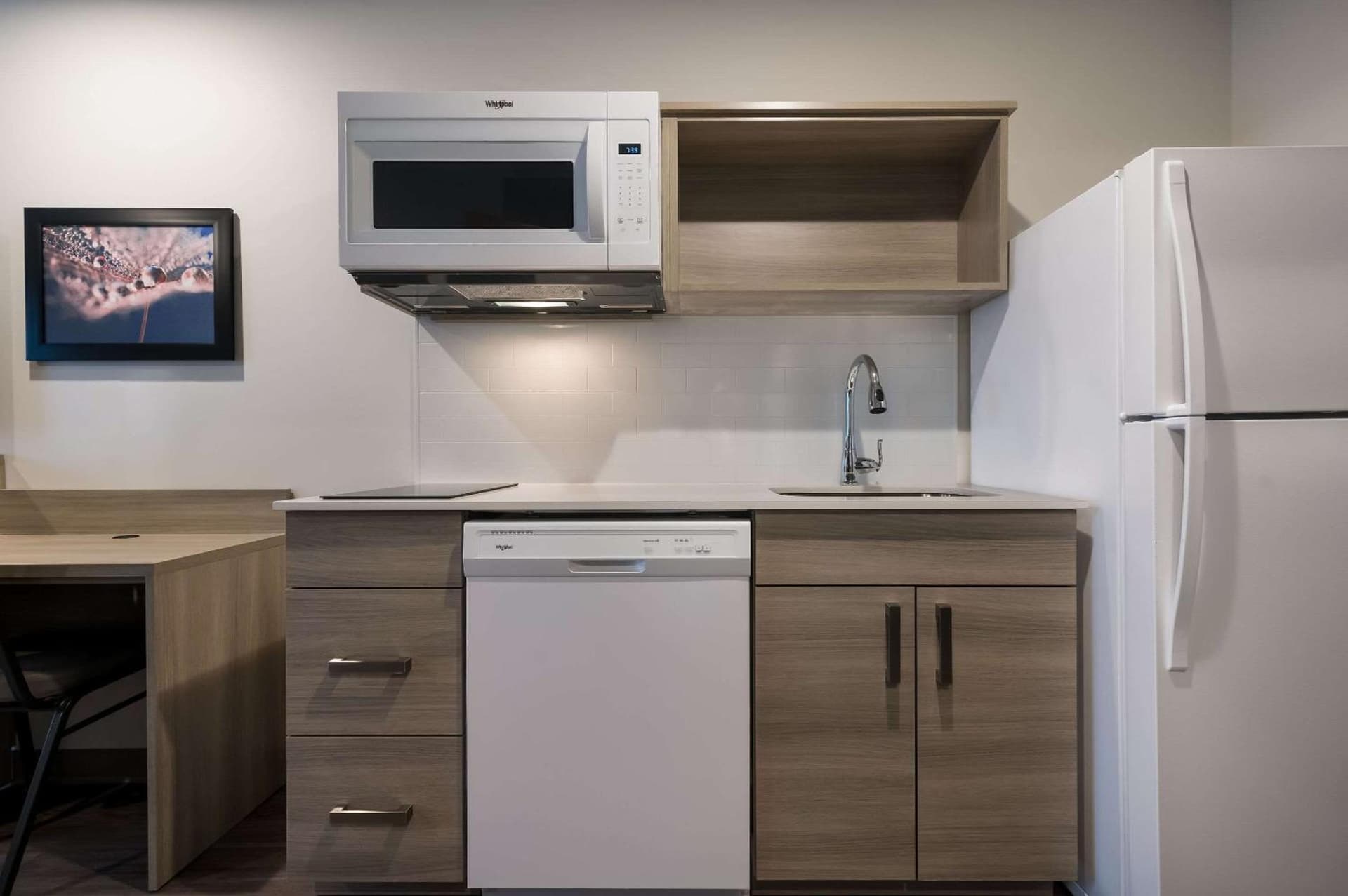 WoodSpring Suites Wixom - Novi gallery photo in Wixom, MI — image 5