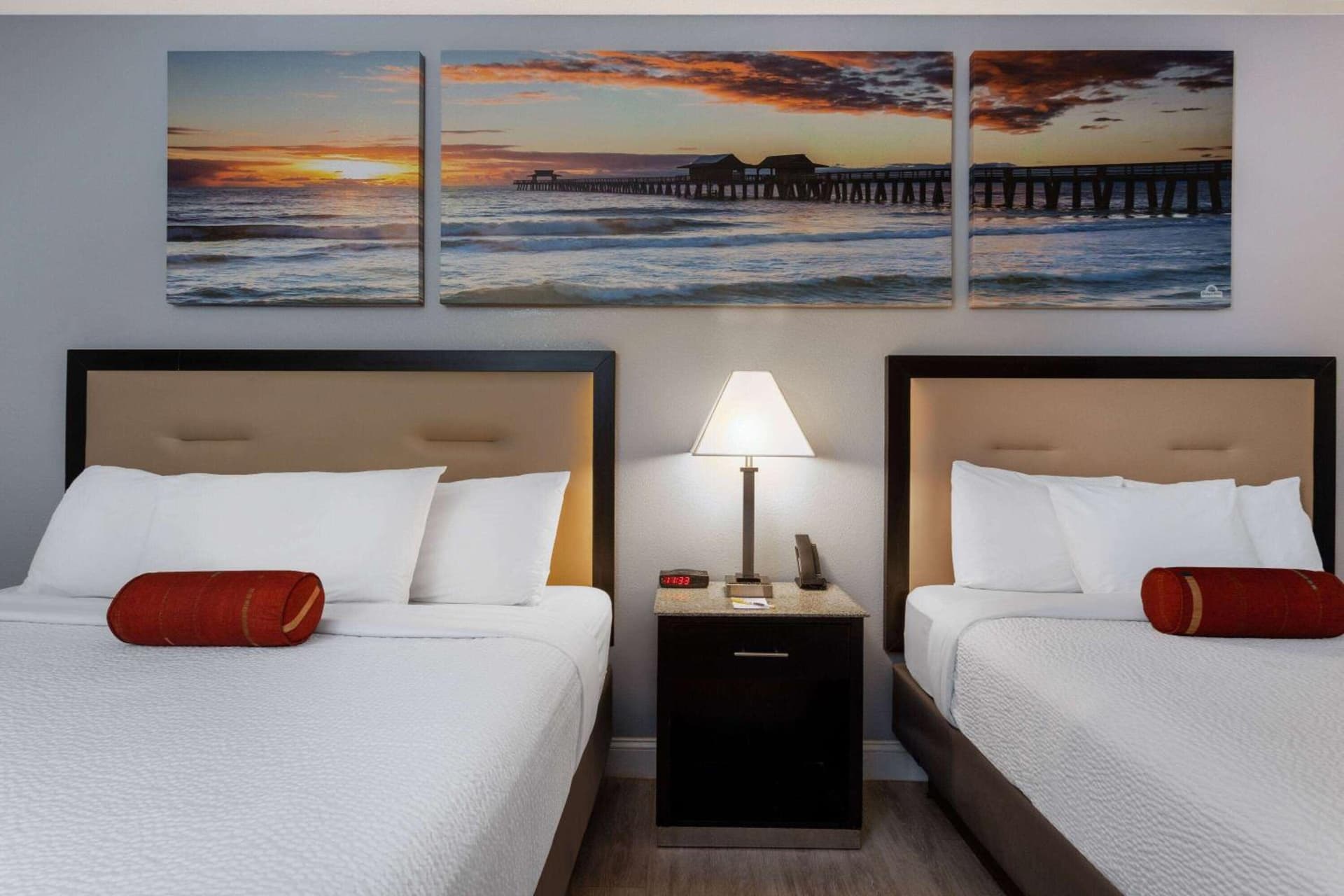 Days Inn & Suites by Wyndham Lakeland gallery photo in Lakeland, FL — image 79