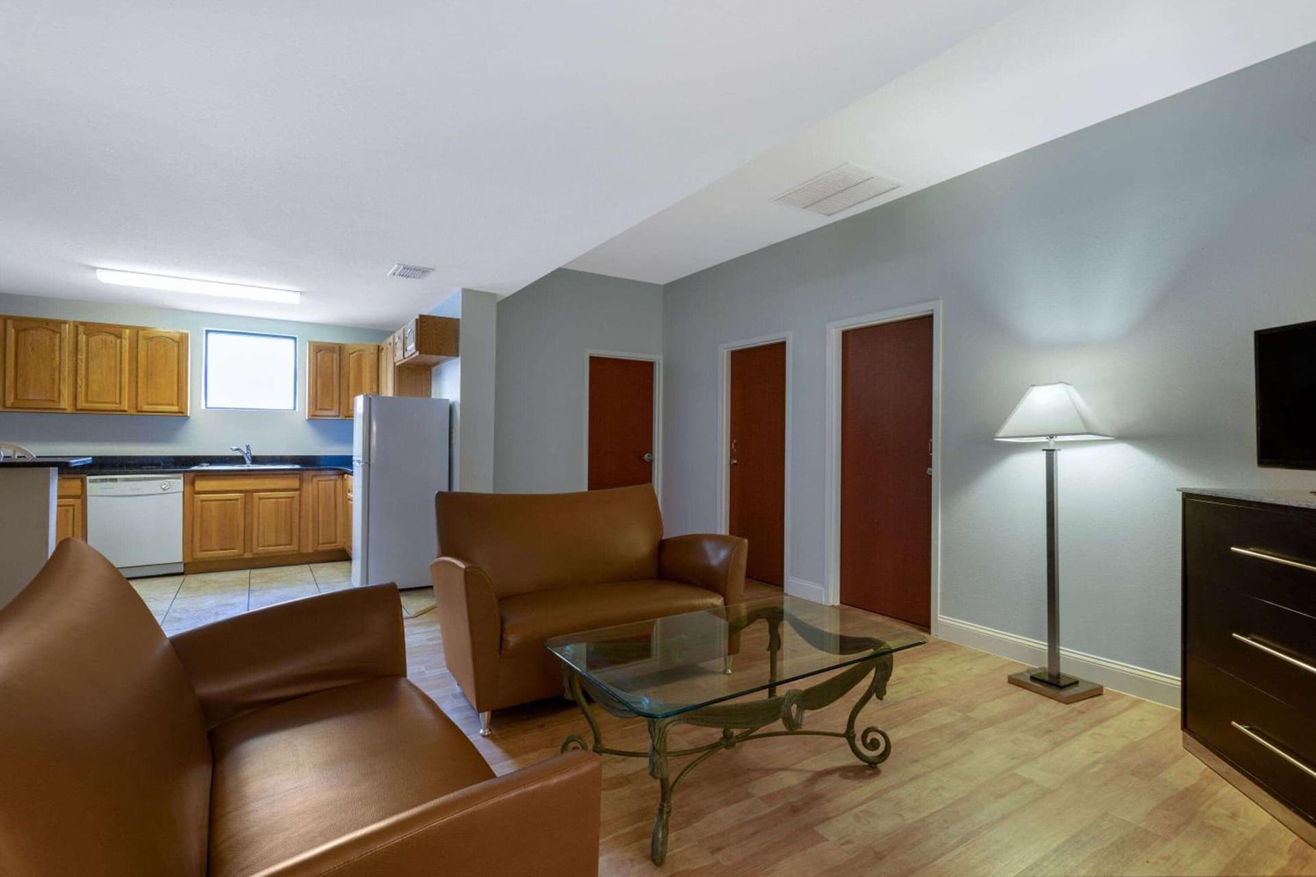Days Inn & Suites by Wyndham Lakeland gallery photo in Lakeland, FL — image 117