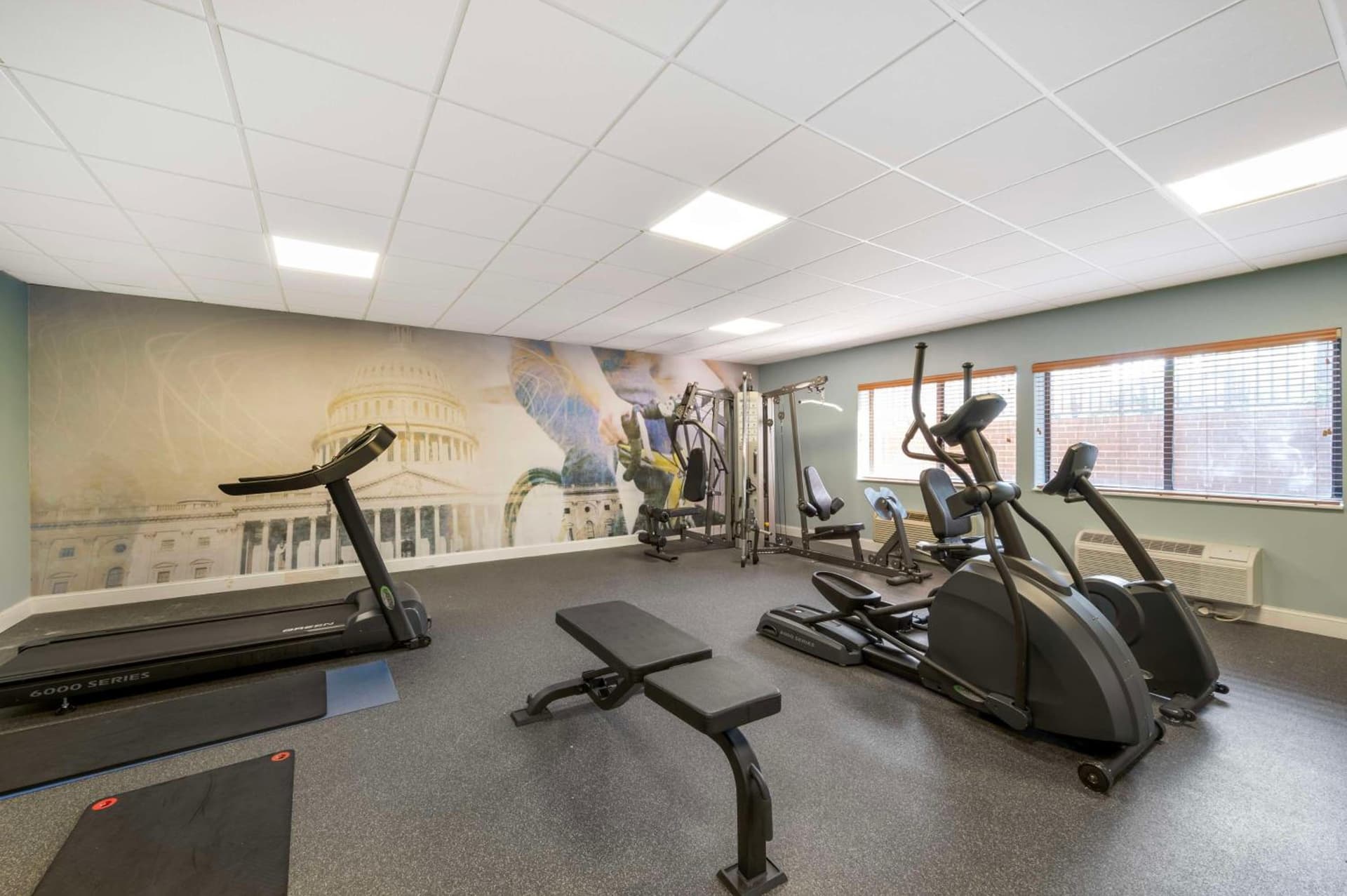 Best Western Plus Alexandria Fort Belvoir gallery photo in Alexandria, VA — image 44