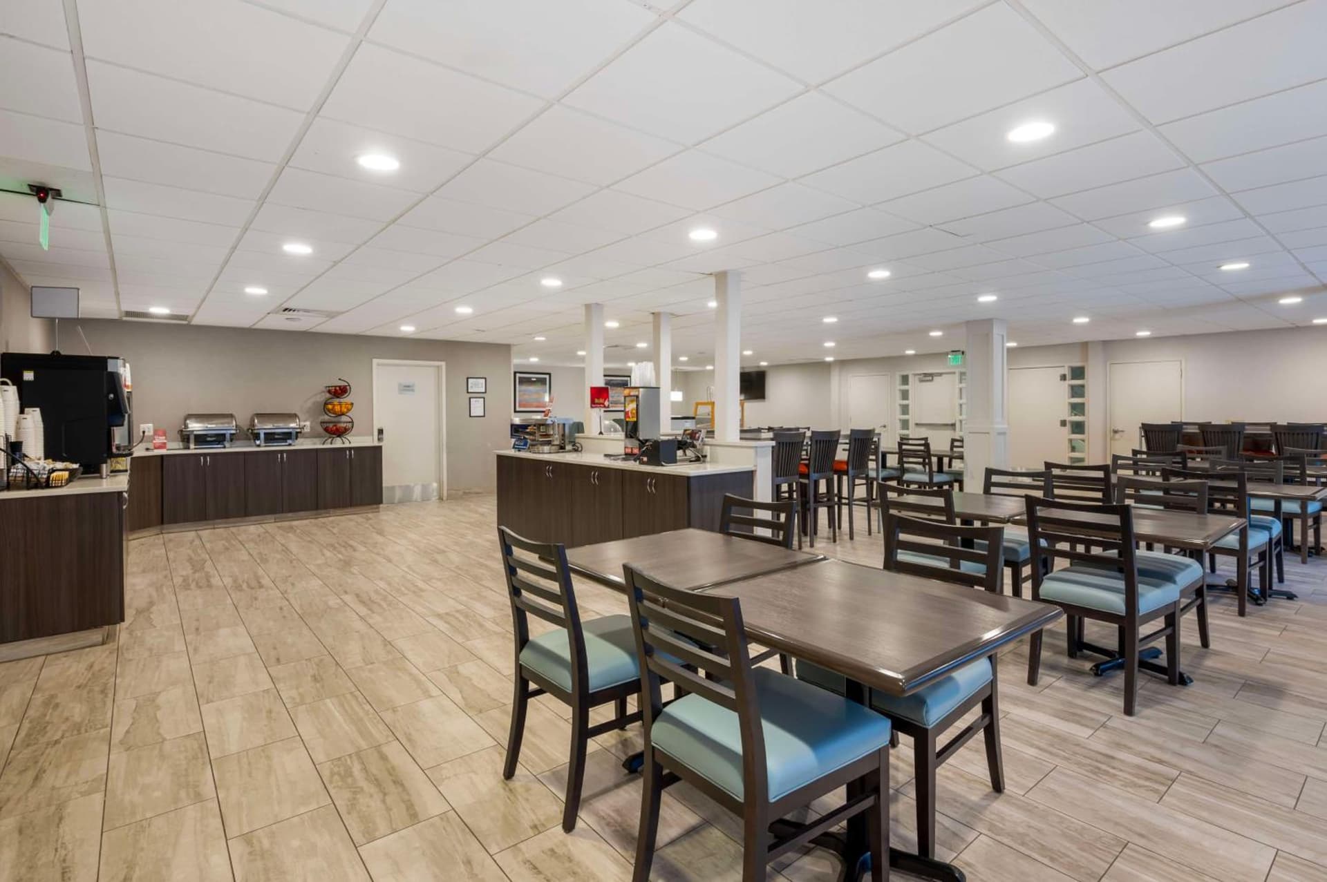 Best Western Plus Alexandria Fort Belvoir gallery photo in Alexandria, VA — image 39