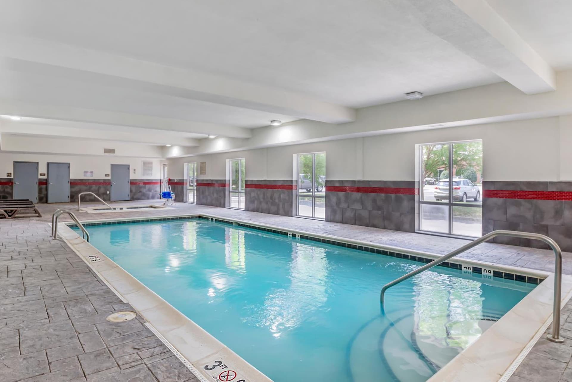 Comfort Suites At Virginia Center Commons gallery photo in Richmond, VA — image 48