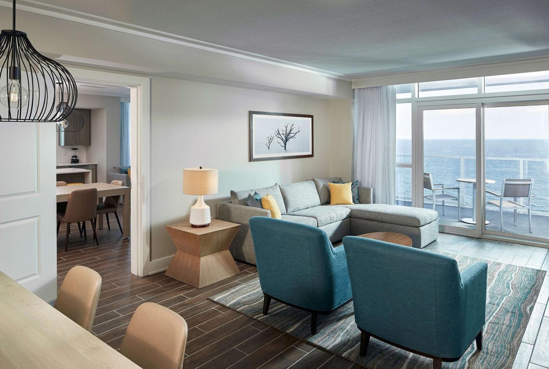 Hilton Grand Vacations Club Ocean Enclave Myrtle Beach gallery photo in Myrtle Beach, SC — image 28