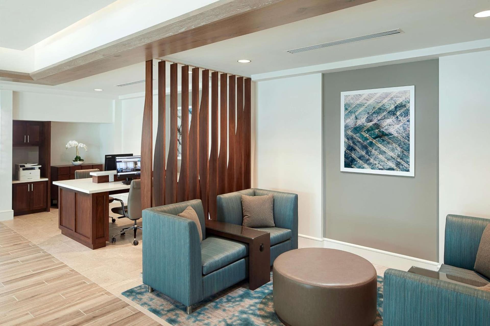 Hilton Grand Vacations Club Ocean Enclave Myrtle Beach gallery photo in Myrtle Beach, SC — image 19