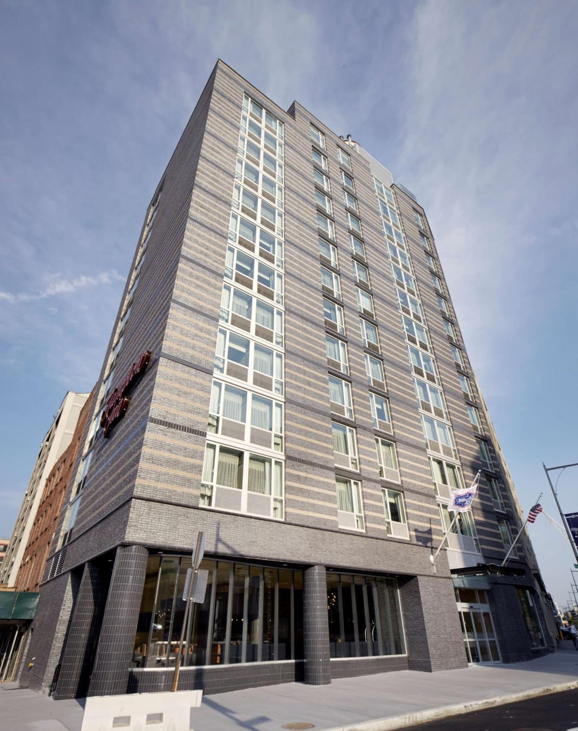 Hampton Inn Brooklyn Downtown property views in Brooklyn, NY — gallery photo 3