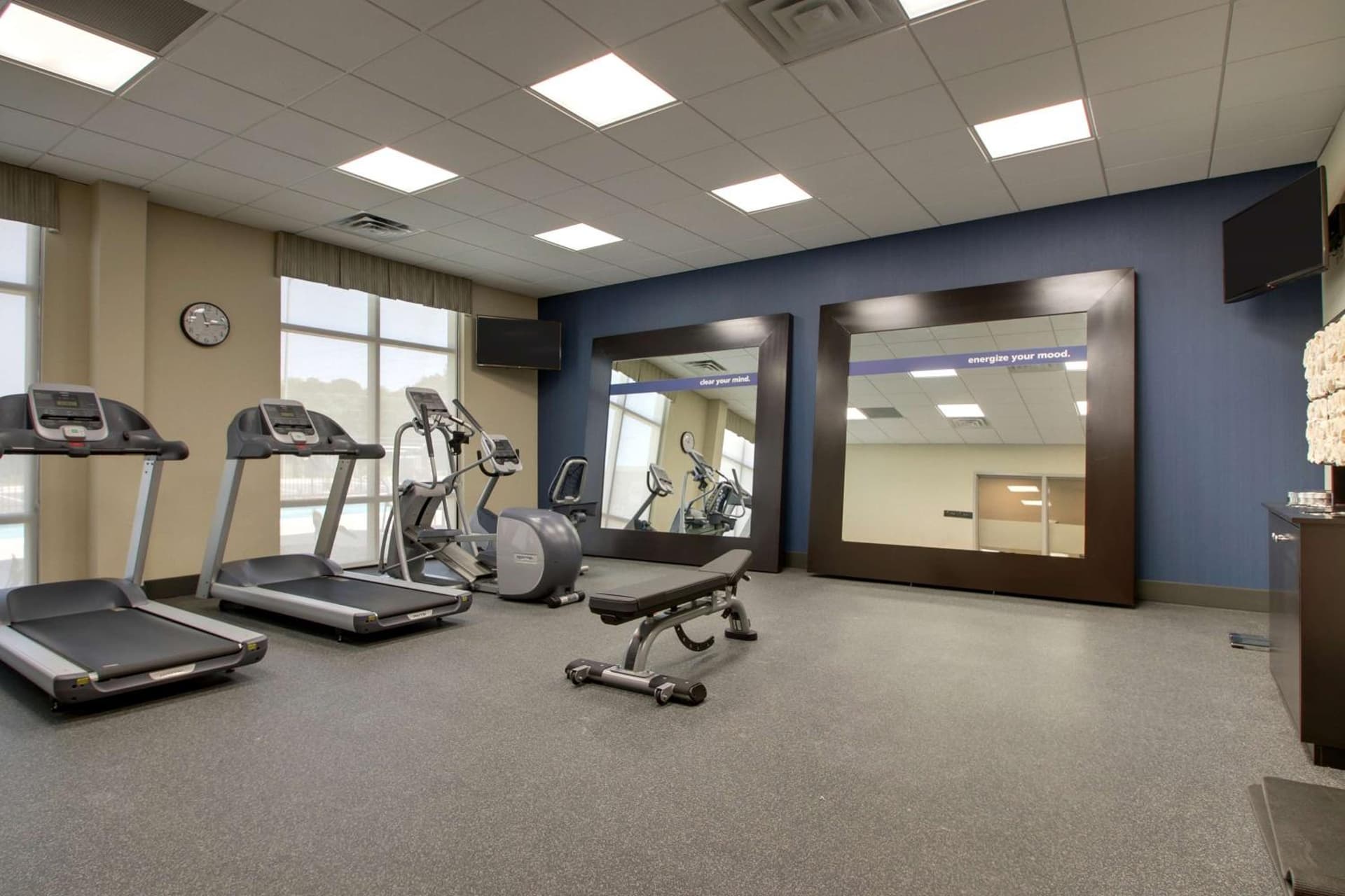 Hampton Inn Sneads Ferry Topsail Beach gallery photo in Sneads Ferry, NC — image 44