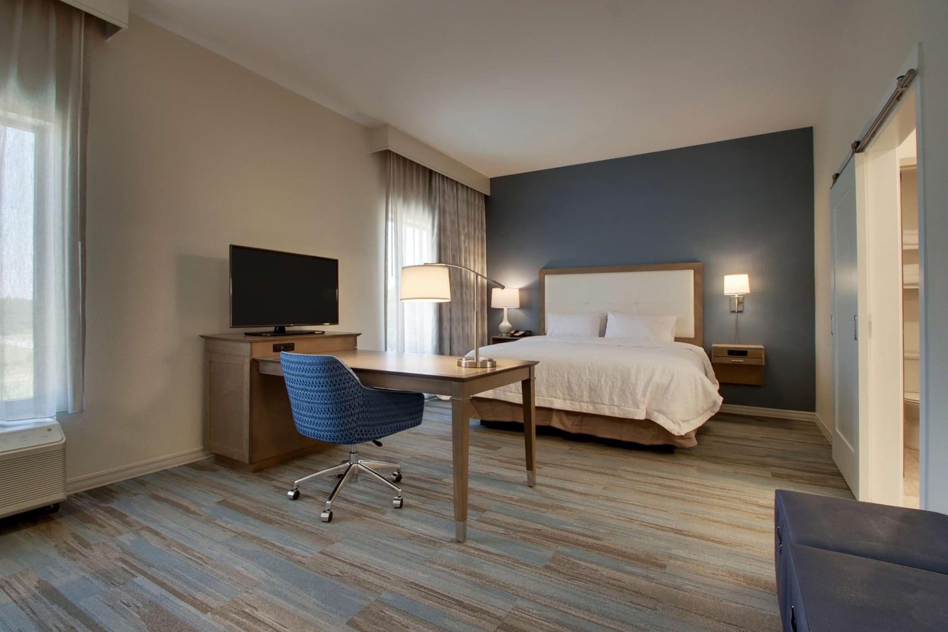 Hampton Inn Sneads Ferry Topsail Beach gallery photo in Sneads Ferry, NC — image 28