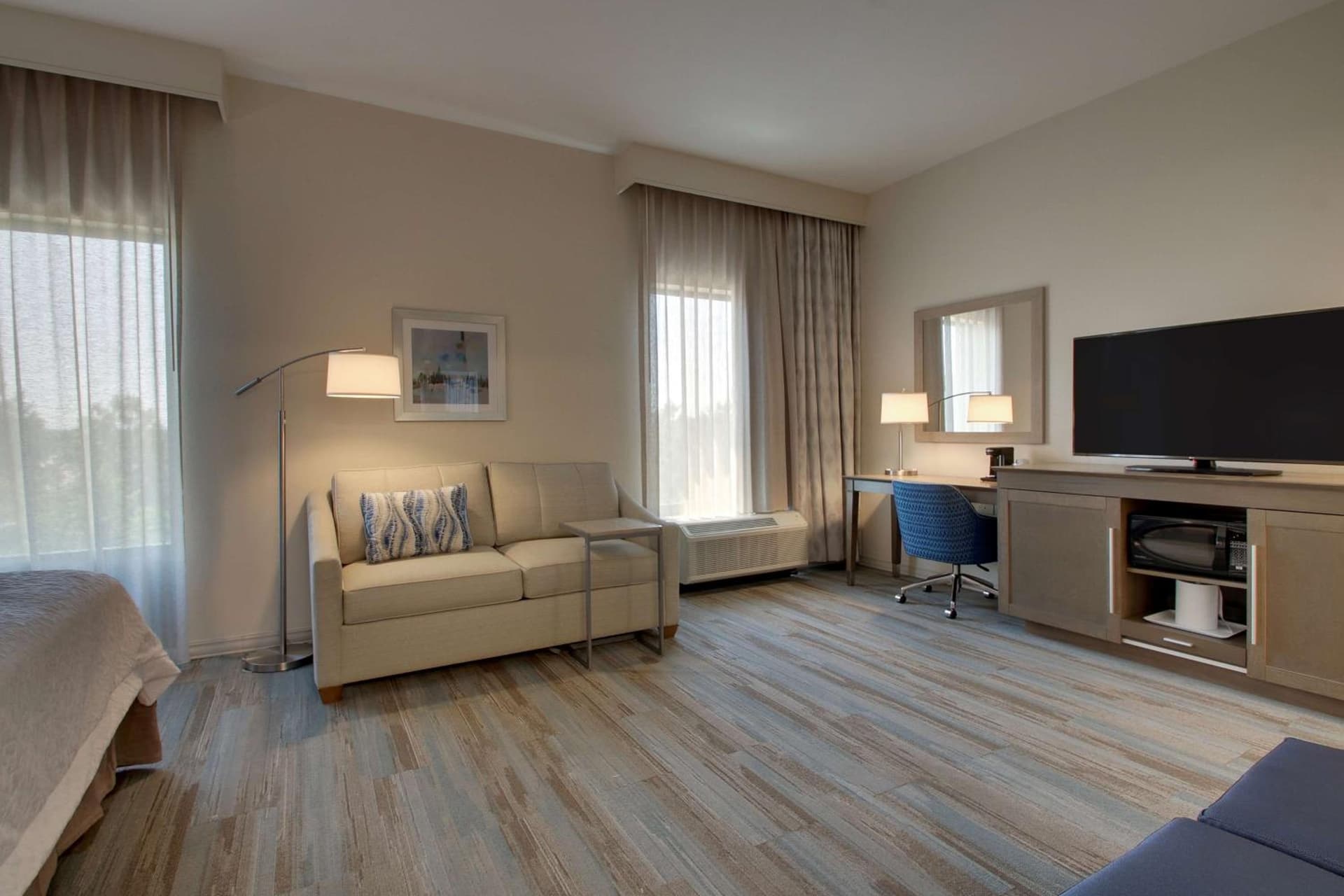 Hampton Inn Sneads Ferry Topsail Beach gallery photo in Sneads Ferry, NC — image 8
