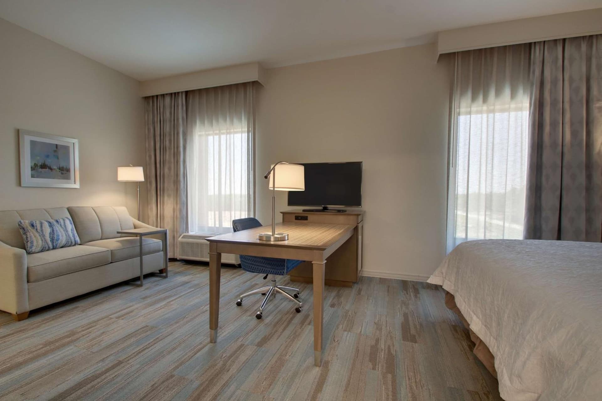Hampton Inn Sneads Ferry Topsail Beach gallery photo in Sneads Ferry, NC — image 21