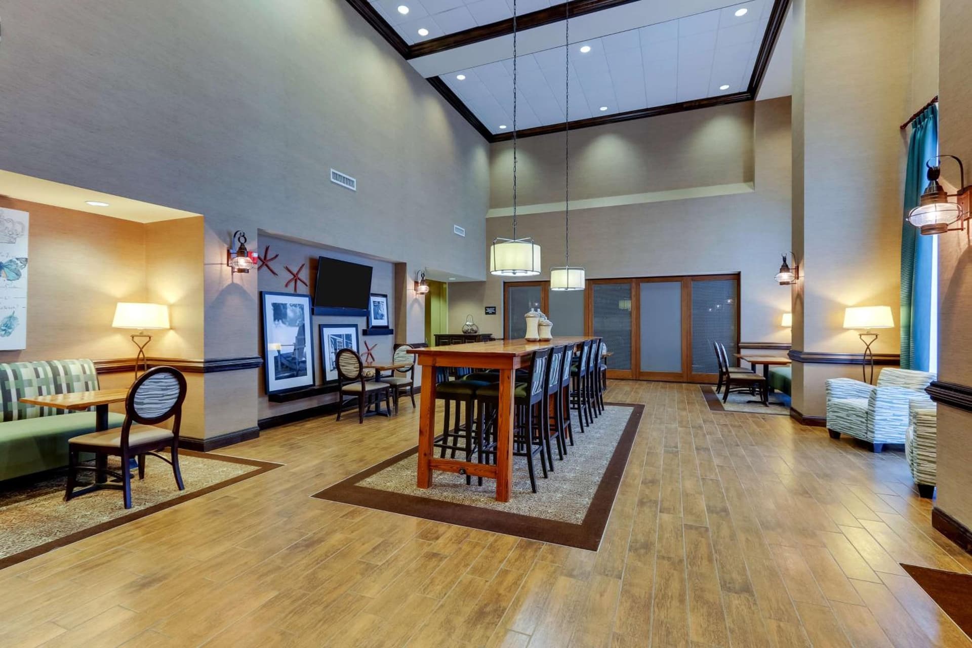 Hampton Inn and Suites Swansboro Near Camp Lejeune gallery photo in Swansboro, NC — image 33