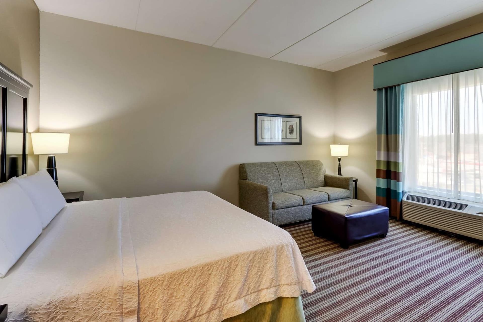 Hampton Inn and Suites Swansboro Near Camp Lejeune gallery photo in Swansboro, NC — image 14