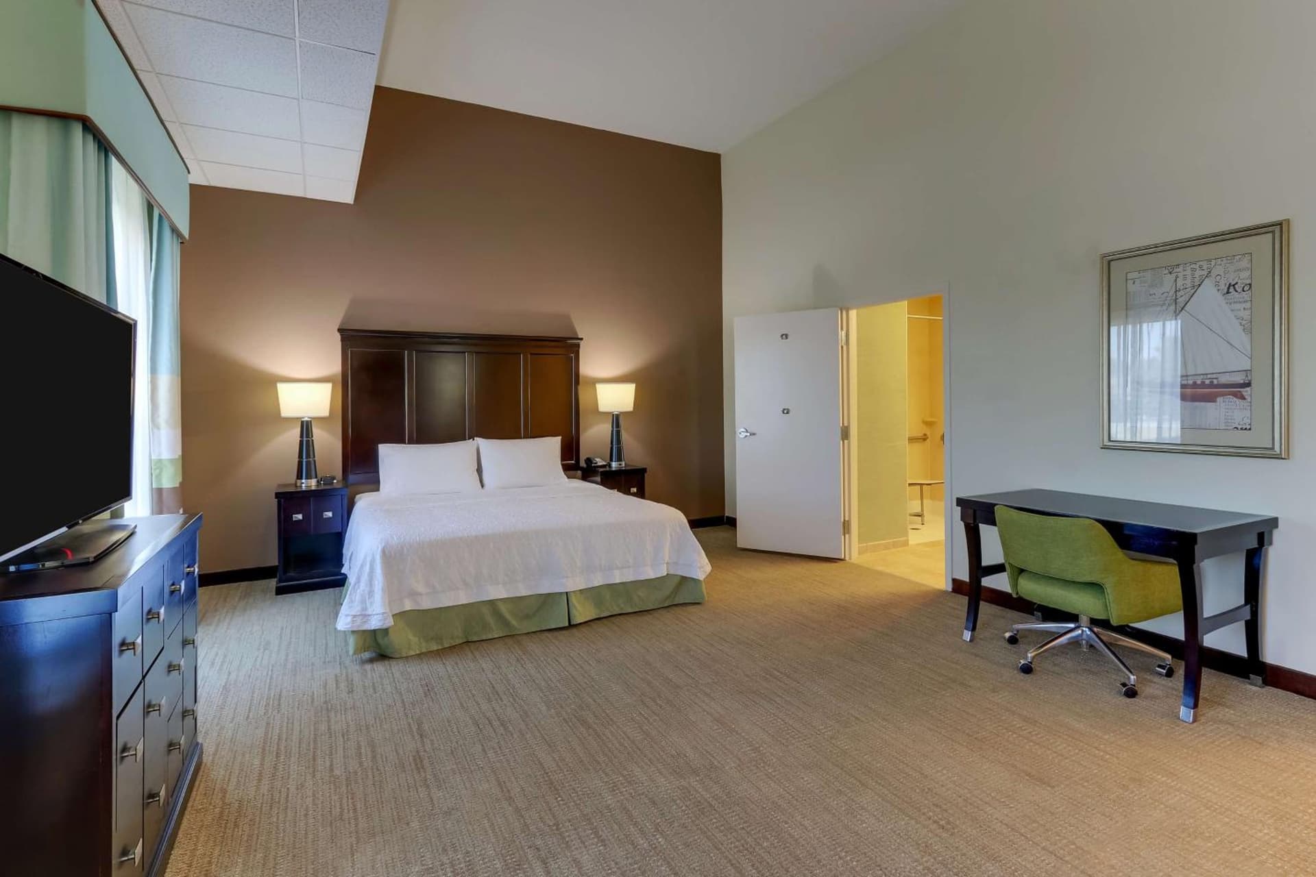Hampton Inn and Suites Swansboro Near Camp Lejeune gallery photo in Swansboro, NC — image 23