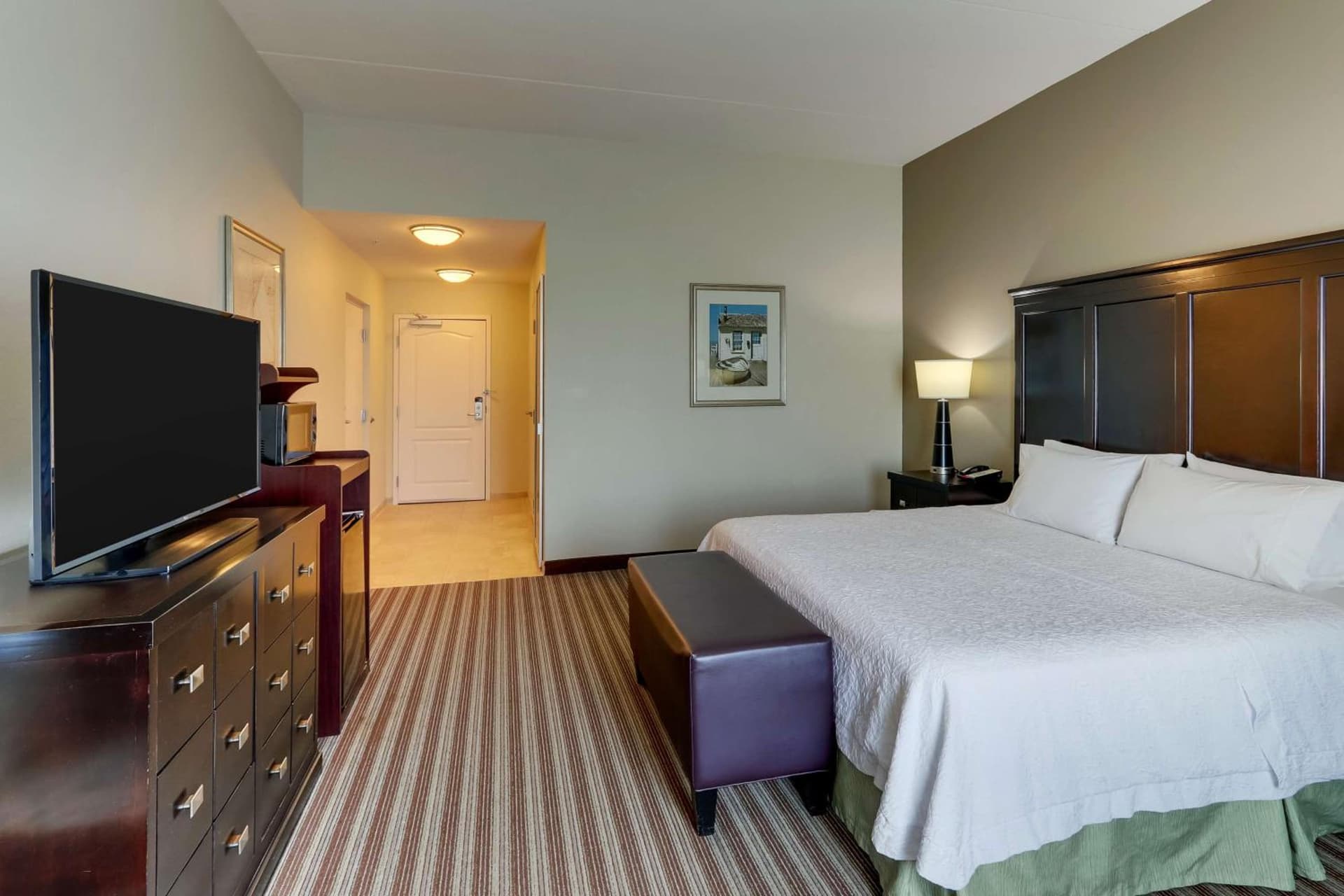 Hampton Inn and Suites Swansboro Near Camp Lejeune gallery photo in Swansboro, NC — image 51