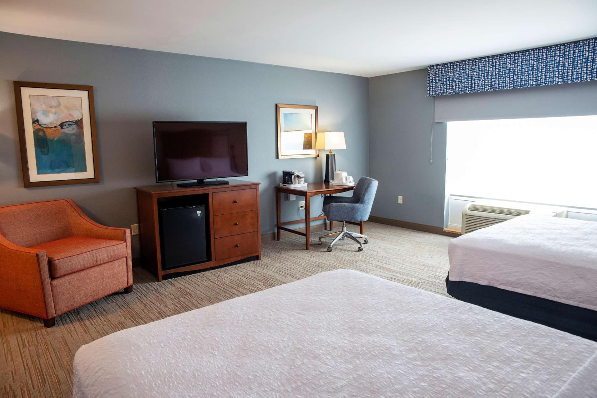 Hampton Inn & Suites Jacksonville gallery photo in Jacksonville, NC — image 50