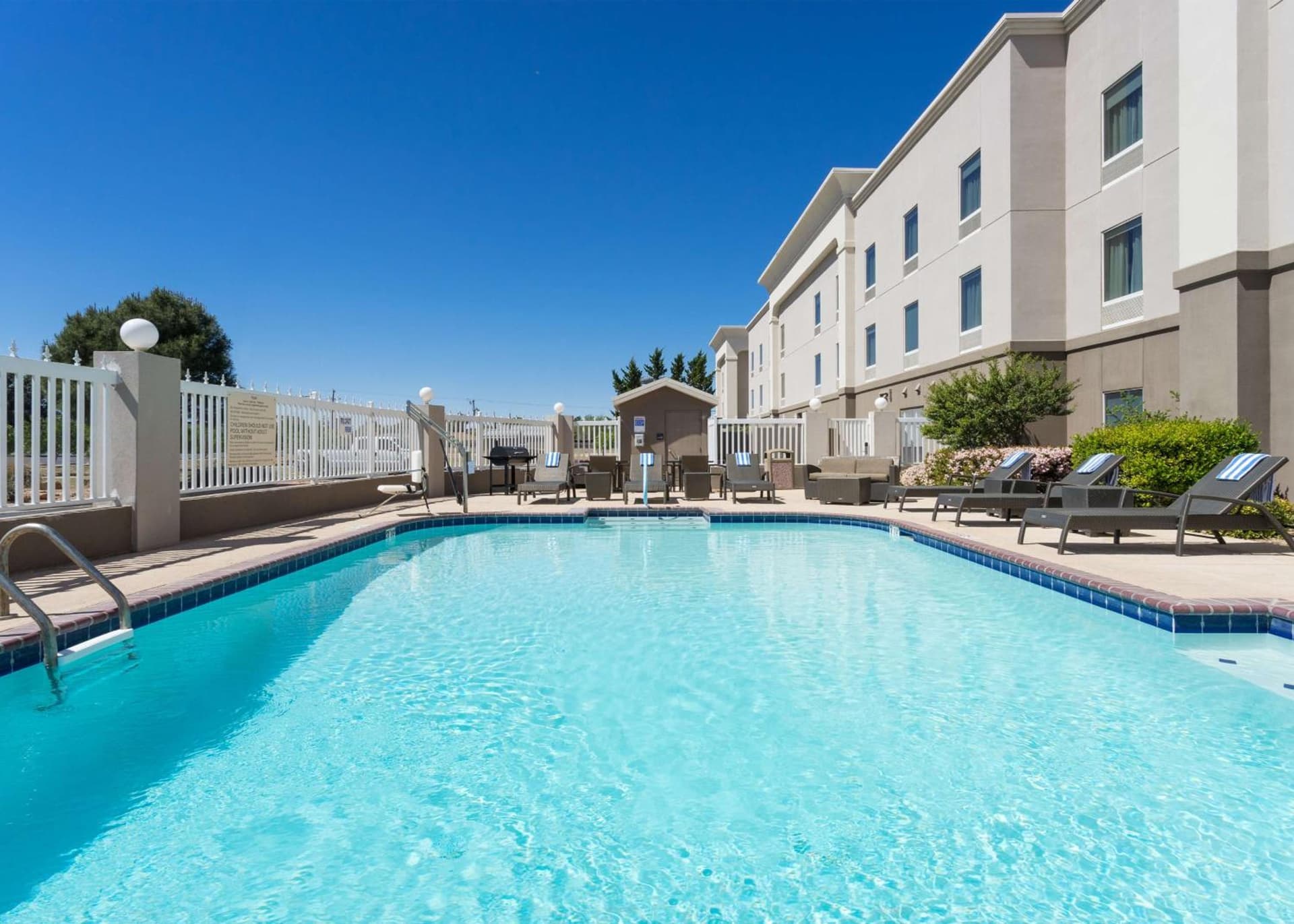 Hampton Inn by Hilton Odessa gallery photo in Odessa, TX — image 11