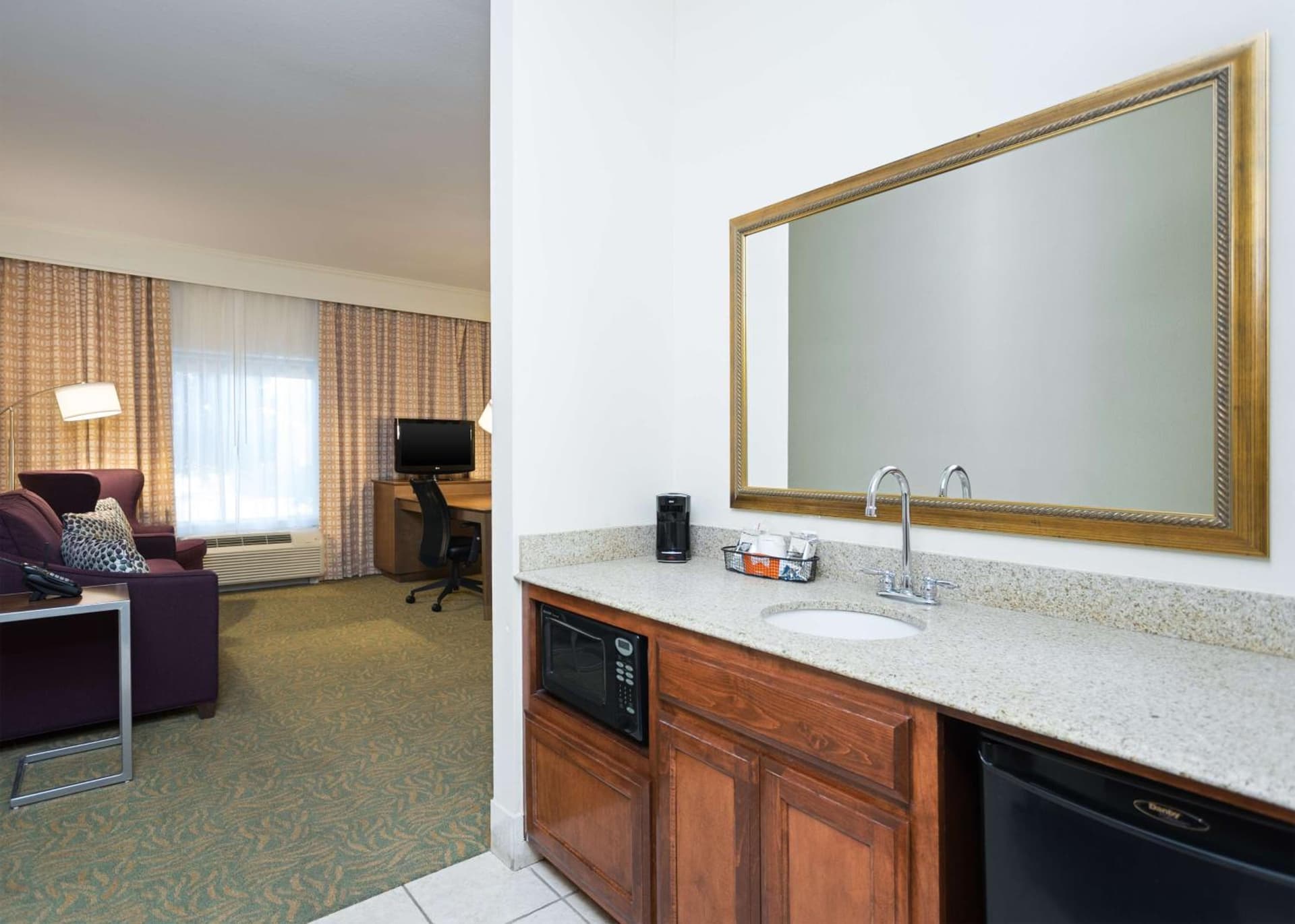 Hampton Inn by Hilton Odessa gallery photo in Odessa, TX — image 12