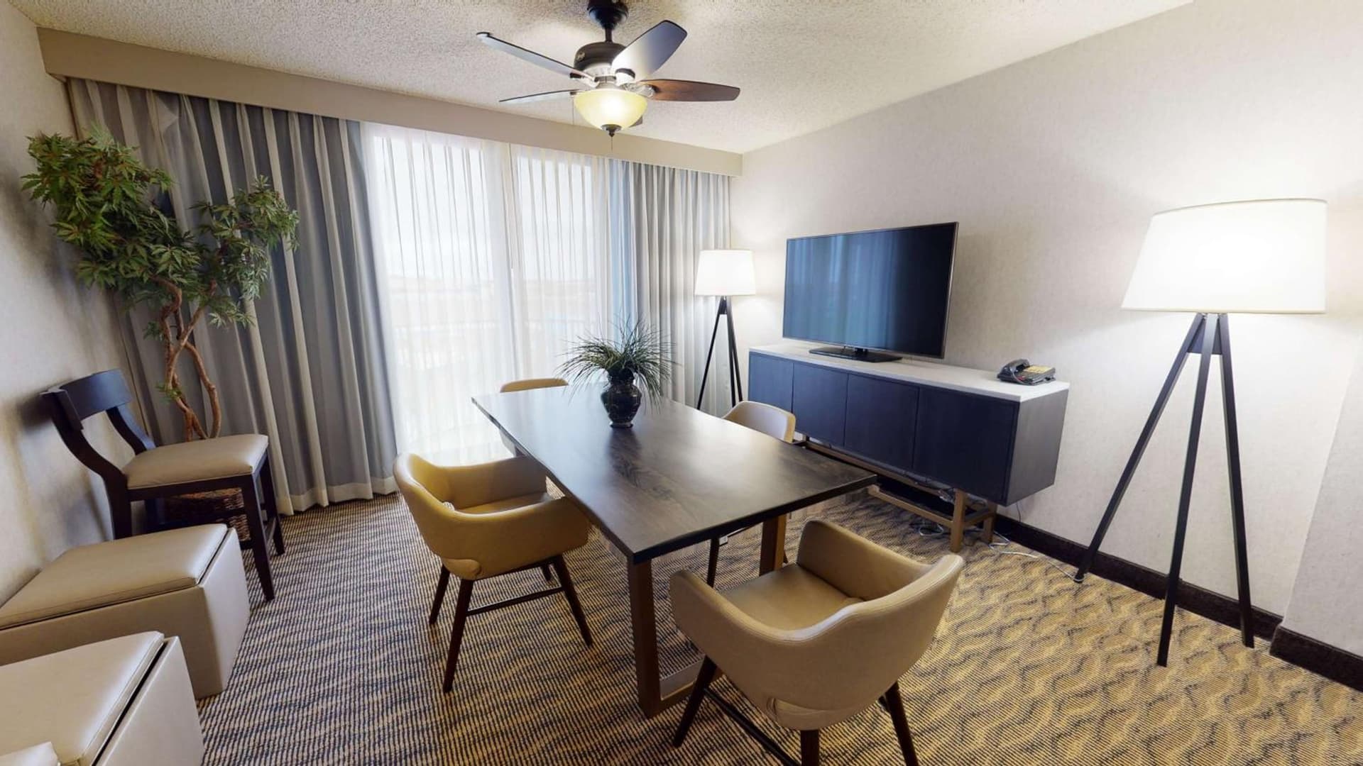 Embassy Suites by Hilton Oklahoma City Will Rogers Airport gallery photo in Oklahoma City, OK — image 5