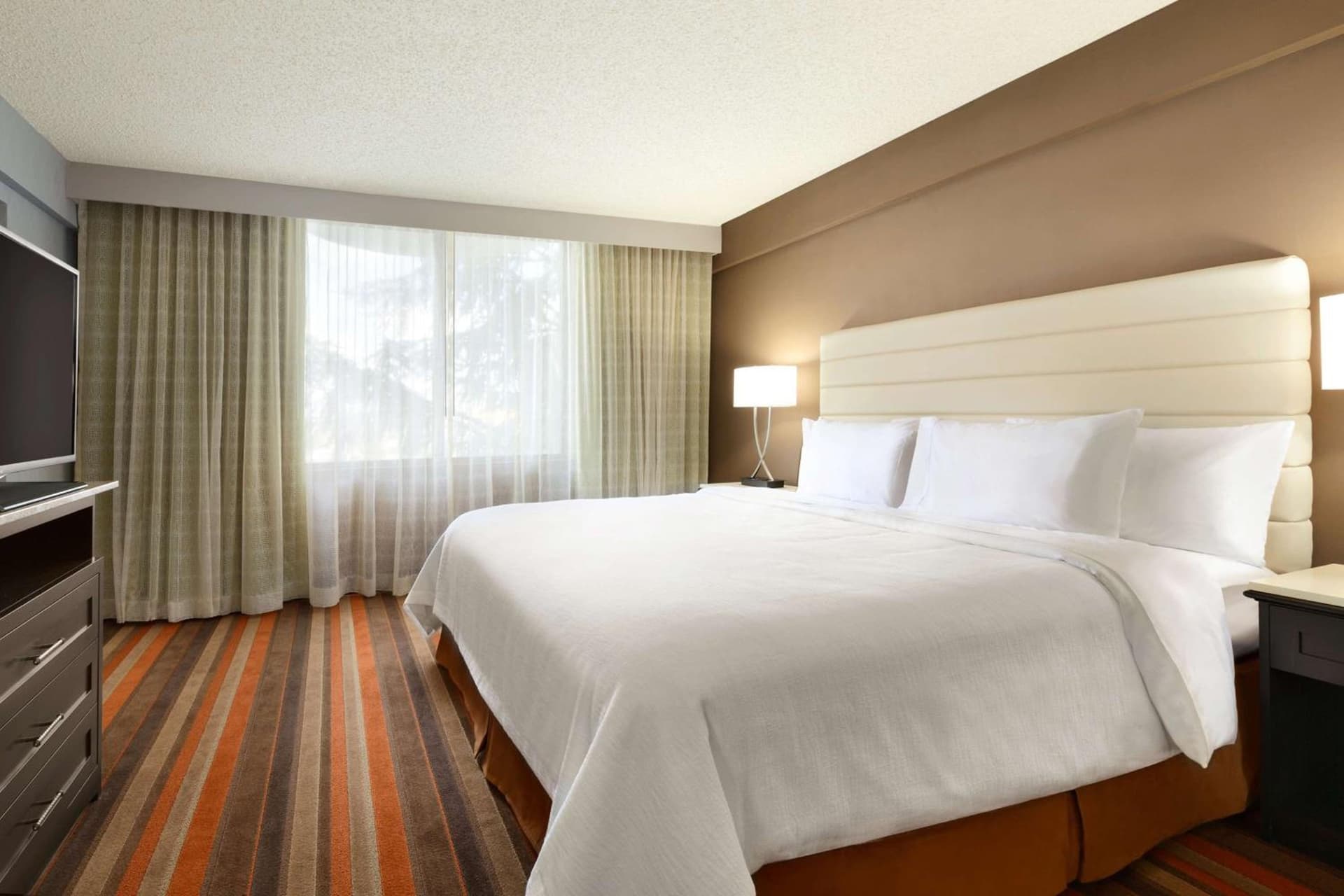 Embassy Suites by Hilton Oklahoma City Will Rogers Airport gallery photo in Oklahoma City, OK — image 4