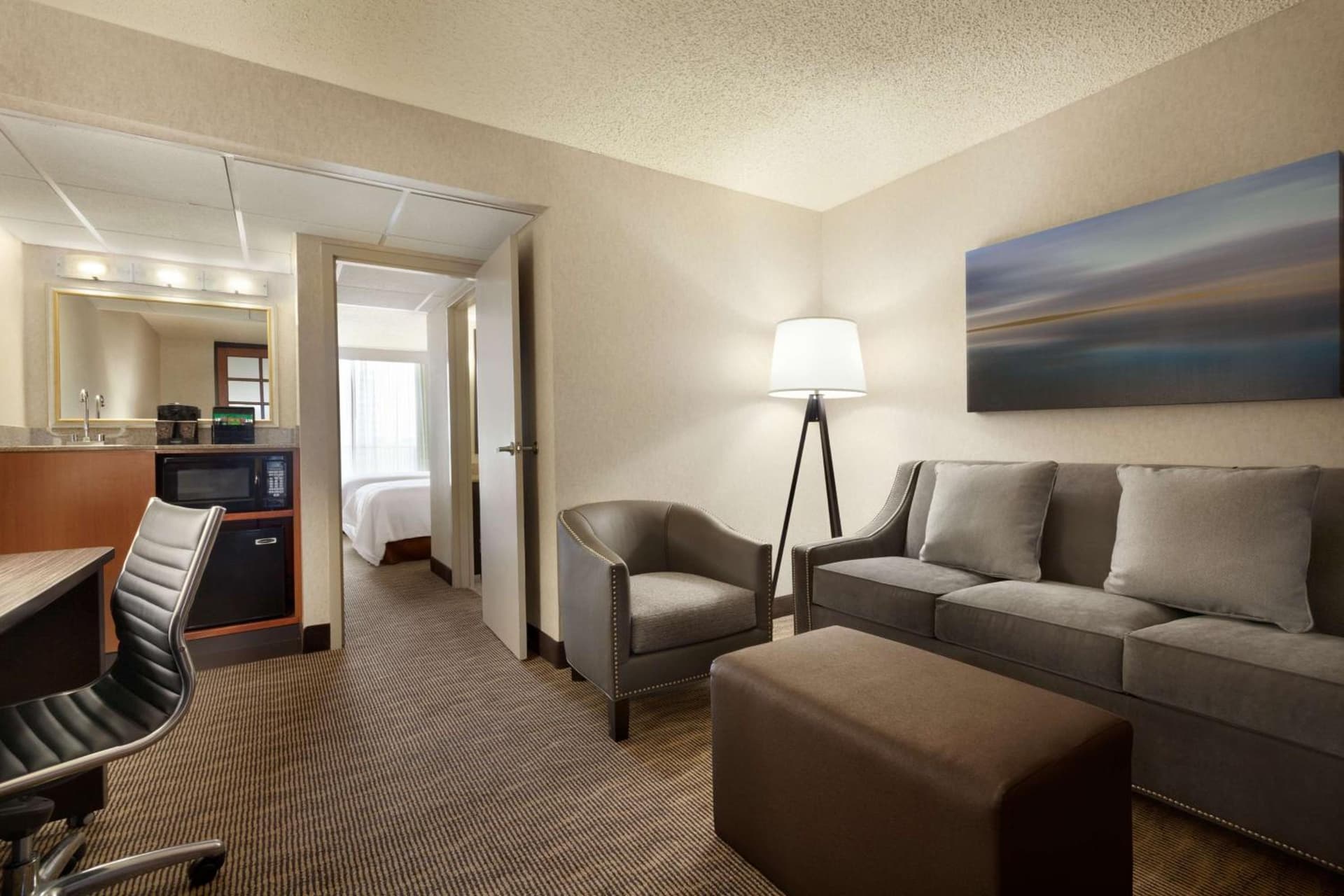 Embassy Suites by Hilton Oklahoma City Will Rogers Airport interior in Oklahoma City, OK — gallery photo 2