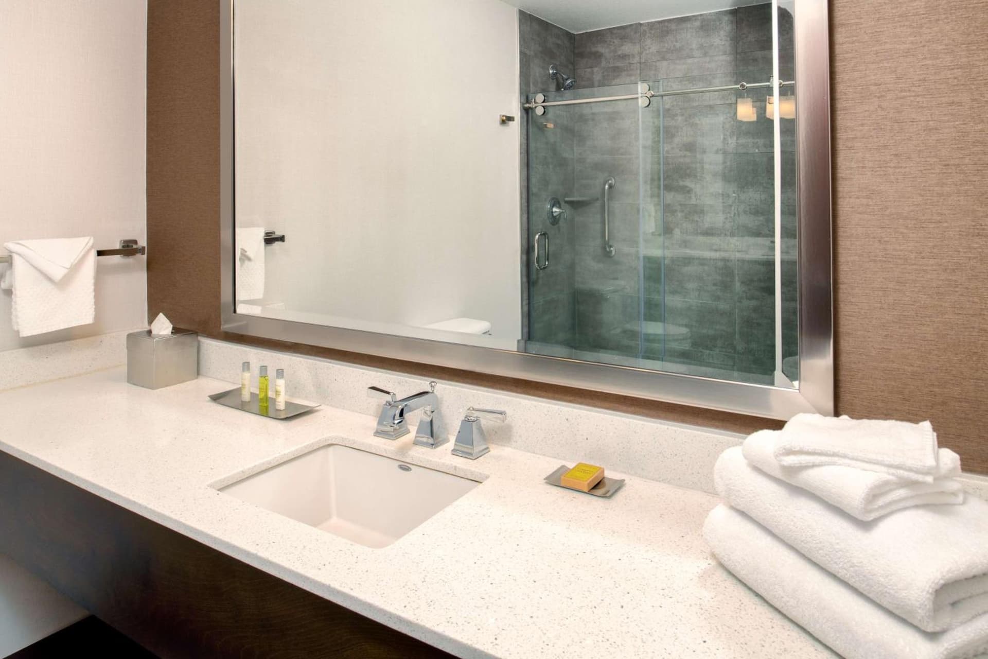 DoubleTree by Hilton Olympia gallery photo in Olympia, WA — image 43