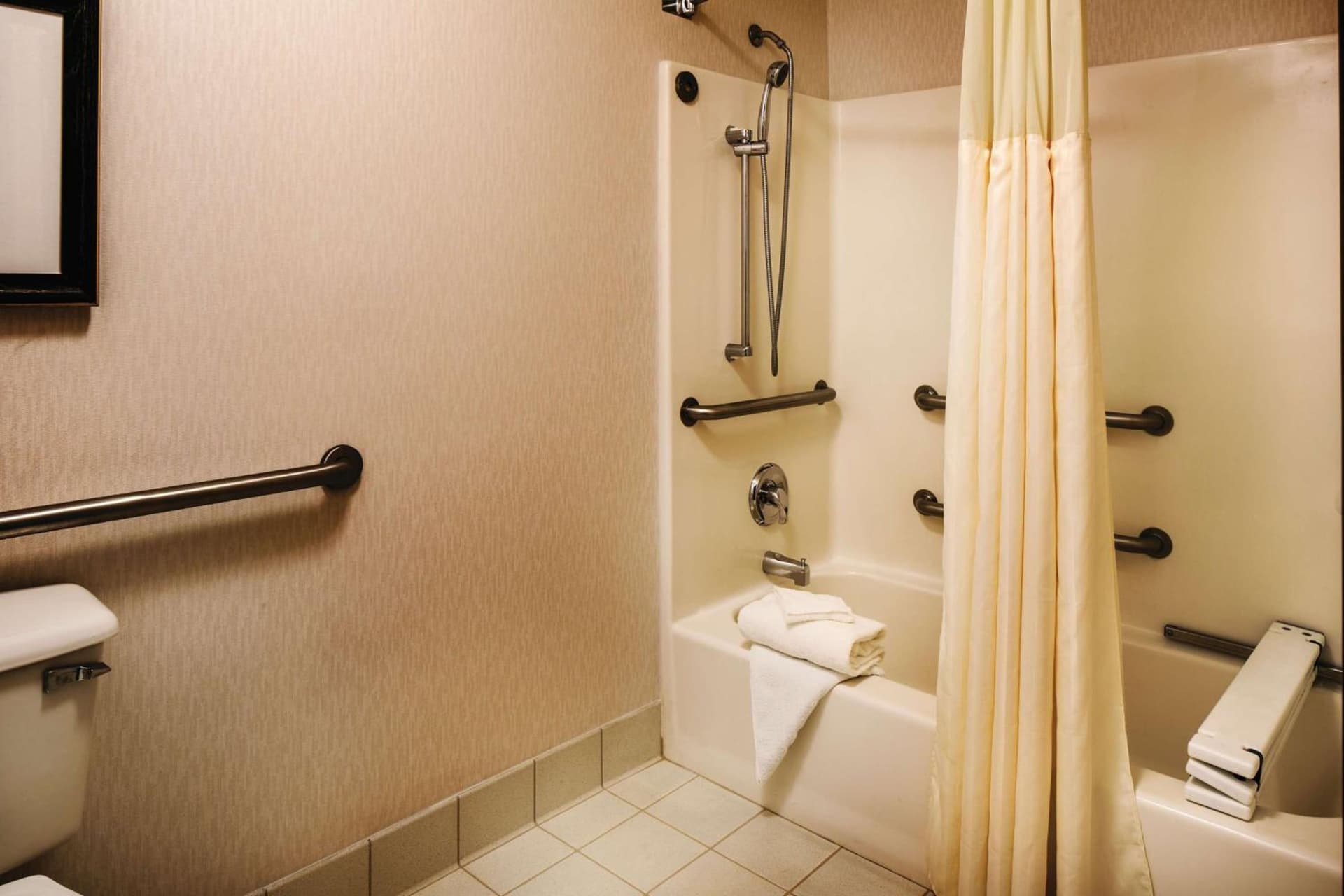 DoubleTree by Hilton Olympia gallery photo in Olympia, WA — image 21