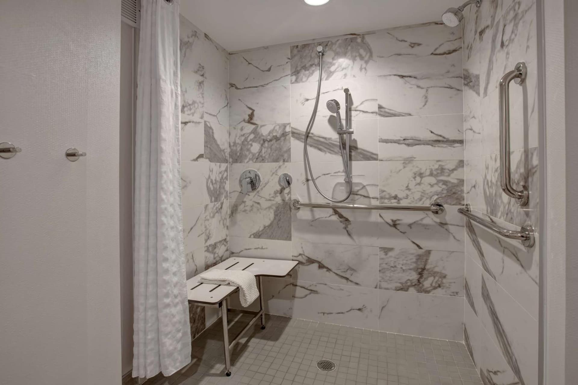 Embassy Suites By Hilton Oklahoma City Northwest gallery photo in Oklahoma City, OK — image 61