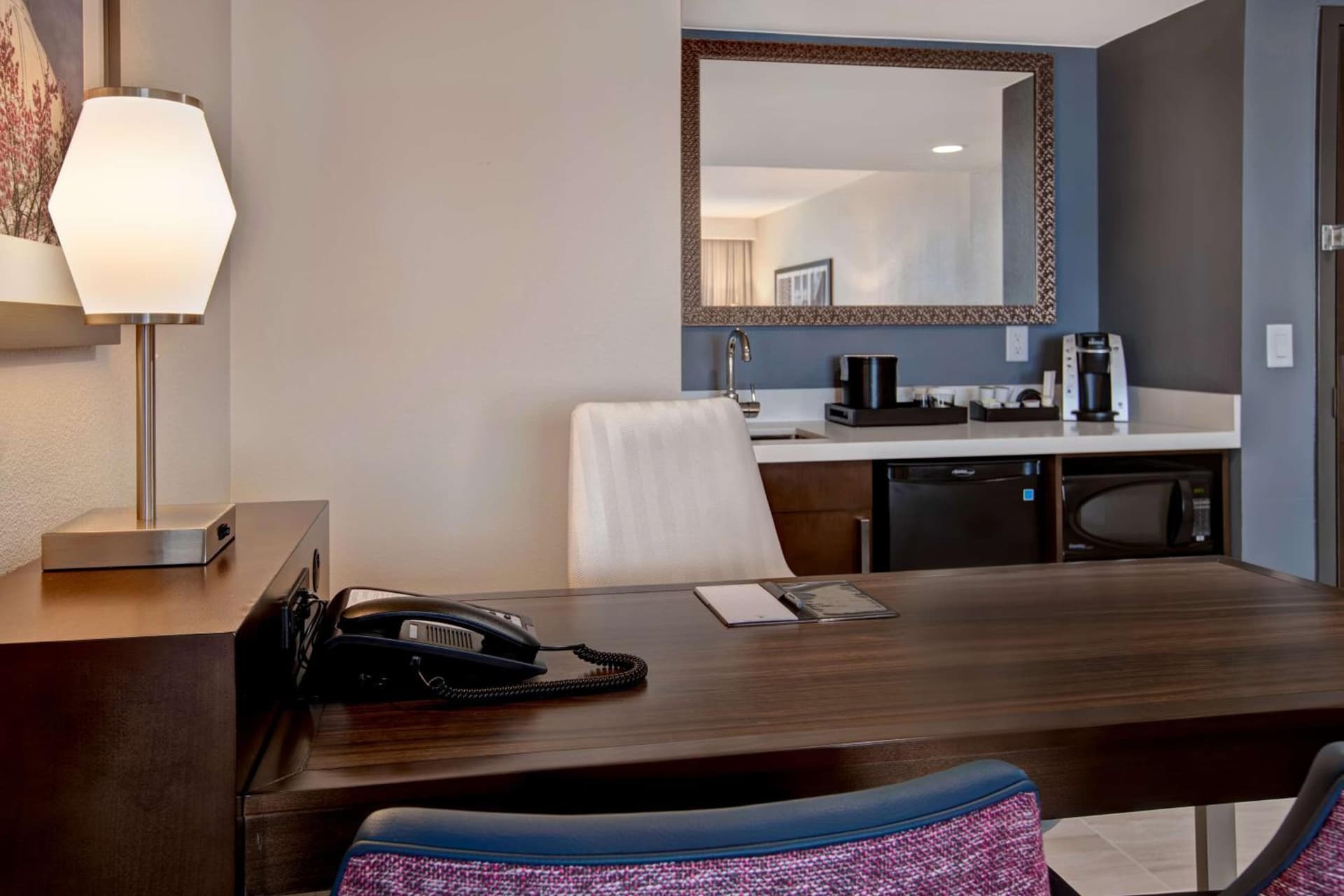 Embassy Suites By Hilton Oklahoma City Northwest gallery photo in Oklahoma City, OK — image 39
