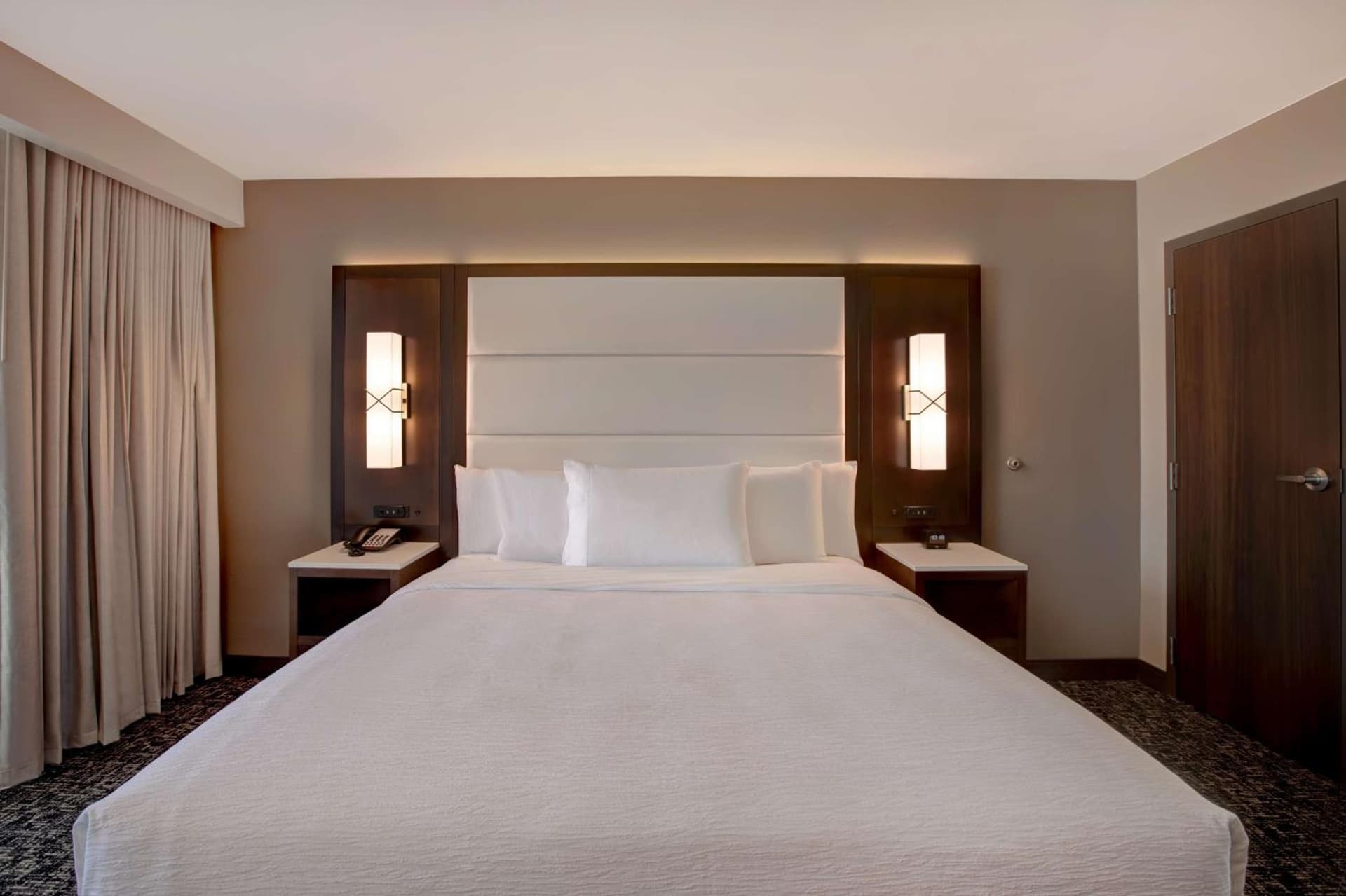 Embassy Suites By Hilton Oklahoma City Northwest gallery photo in Oklahoma City, OK — image 26