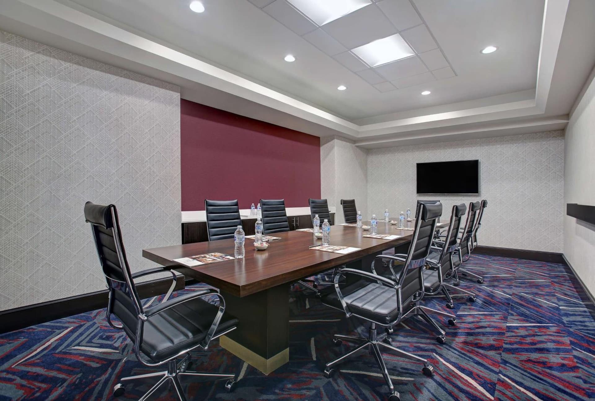 Embassy Suites By Hilton Oklahoma City Northwest gallery photo in Oklahoma City, OK — image 52